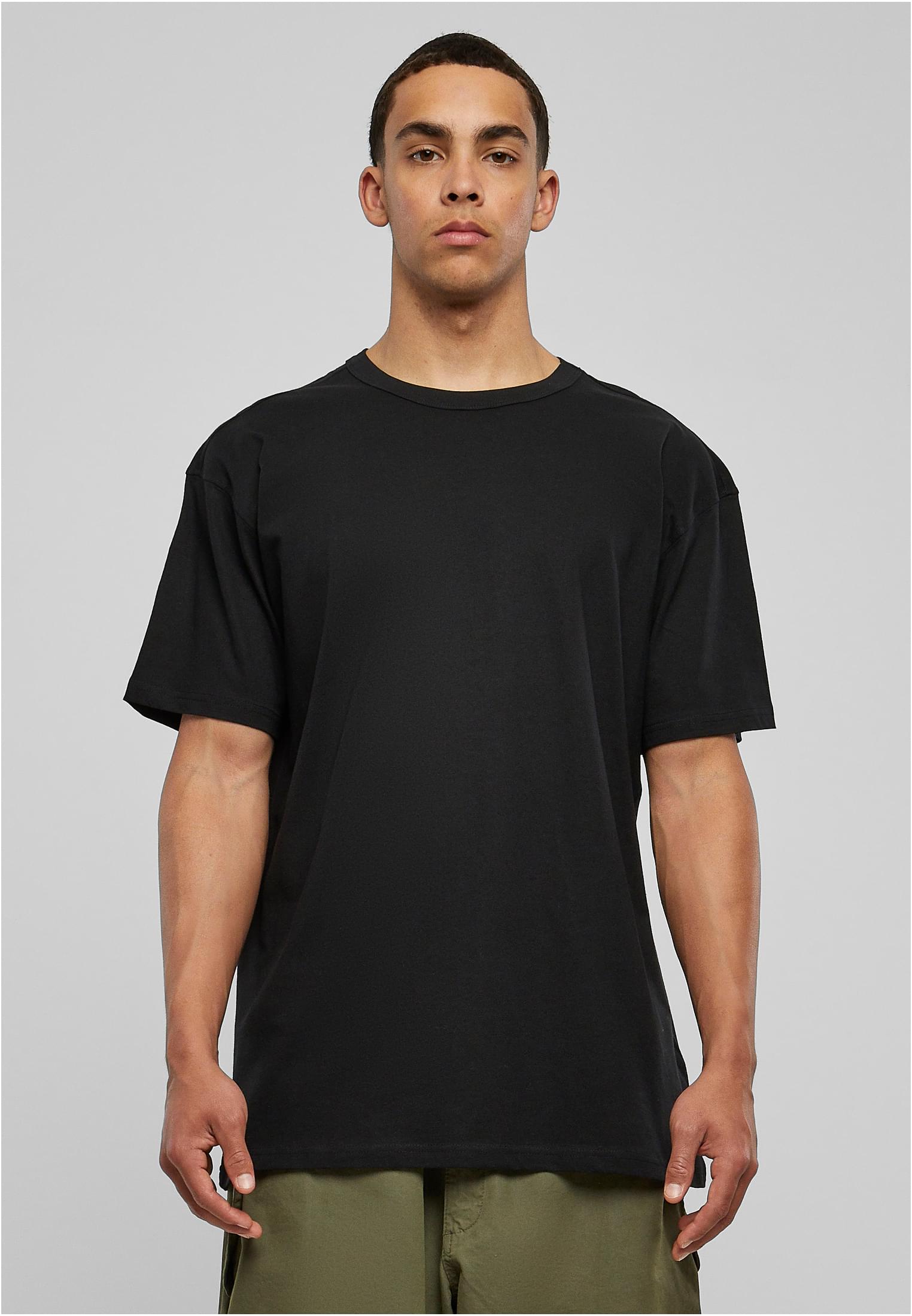 Oversized black t-shirt