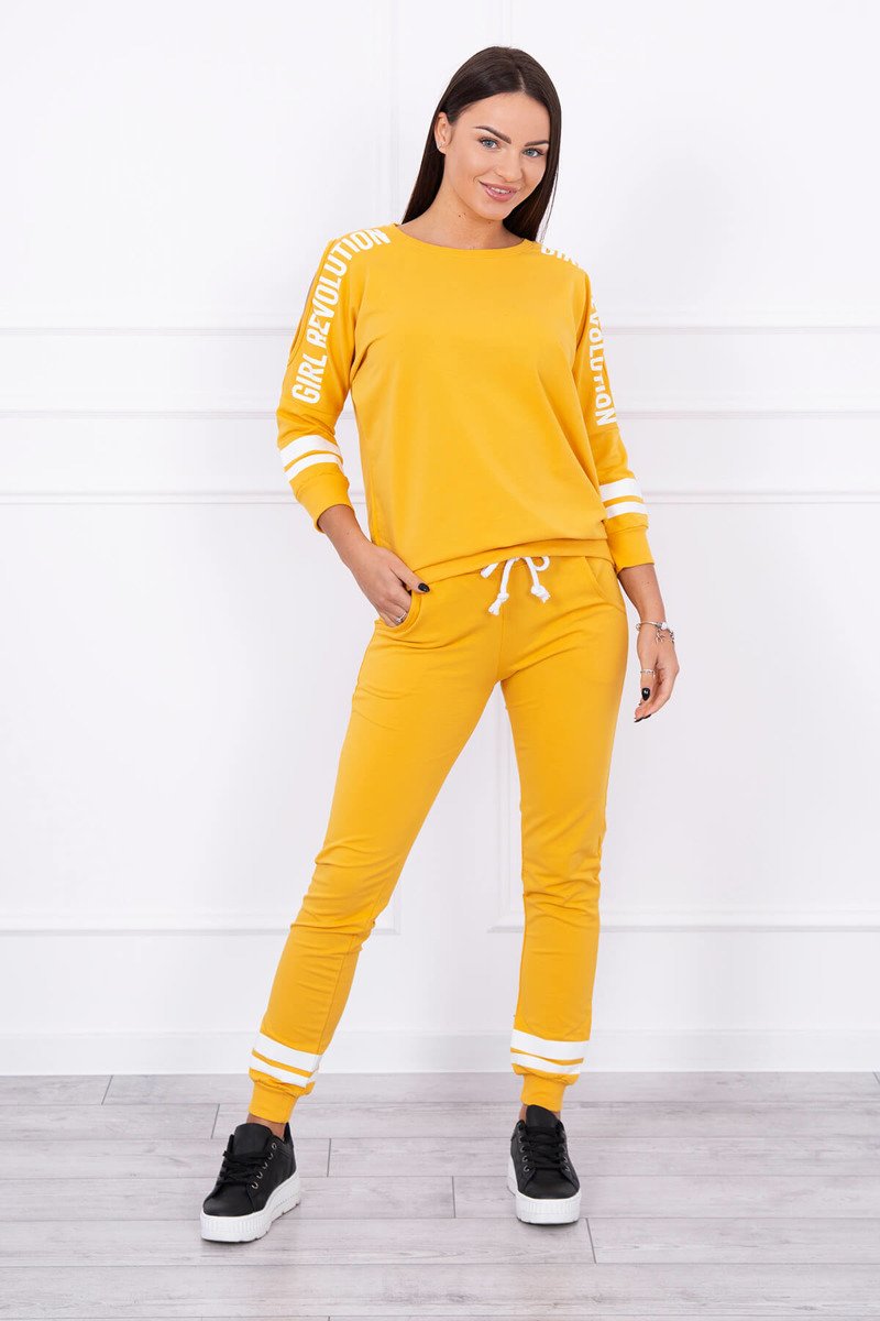 Girl Revolution Mustard Set