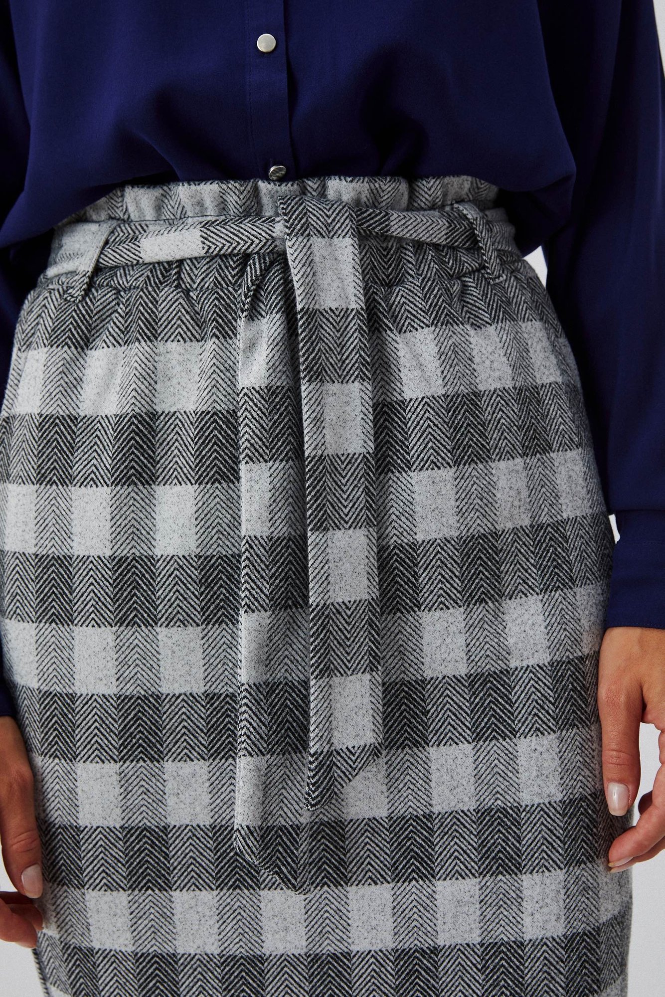 fusta creion cu curea