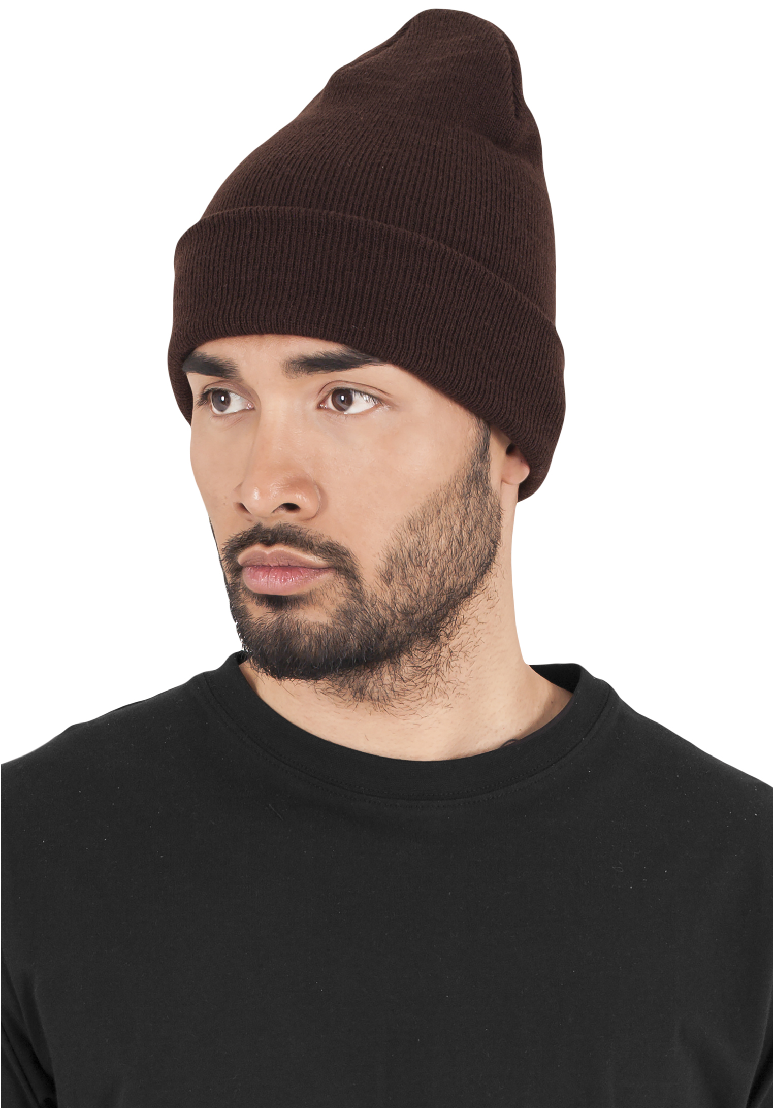 Long heavyweight cap of brown color