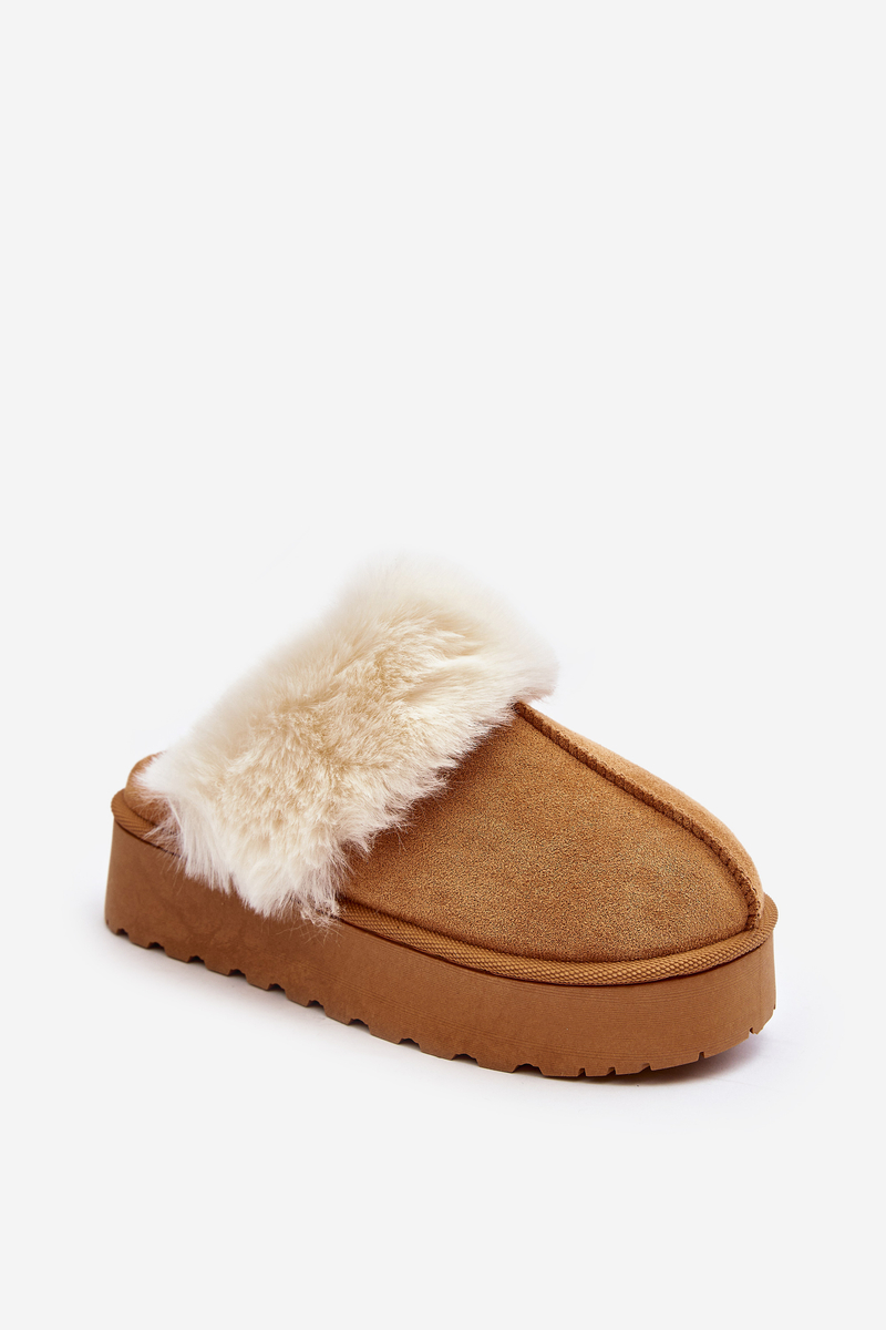 Women's snow boots on the Camel Phiniopis platform