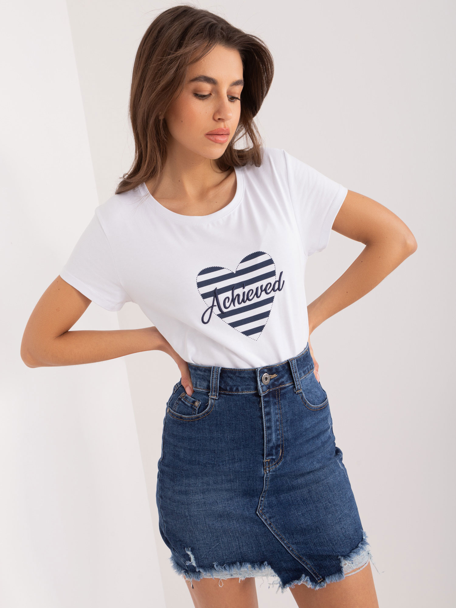 White and navy blue T-shirt with heart print BASIC FEEL GOOD