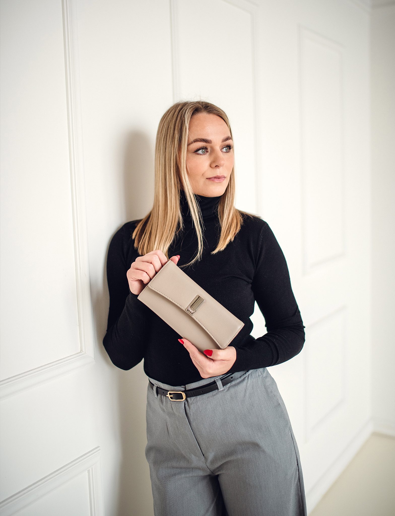 Portofele pentru femei Vuch - bej