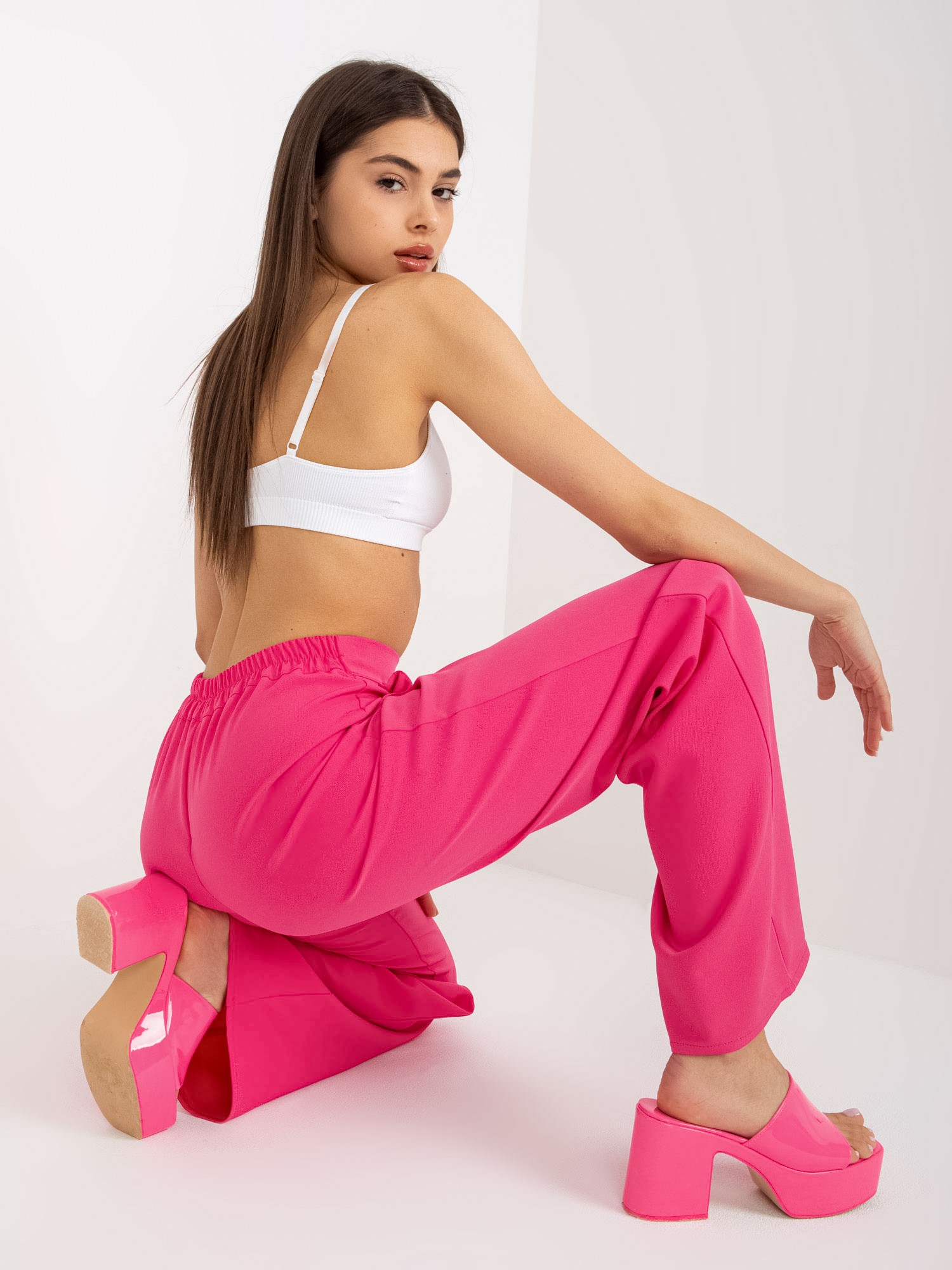 Dark pink suit trousers made of fabric