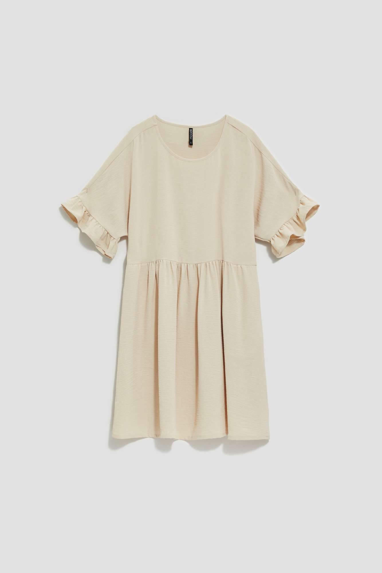 Rochie cu volane pe mâneci