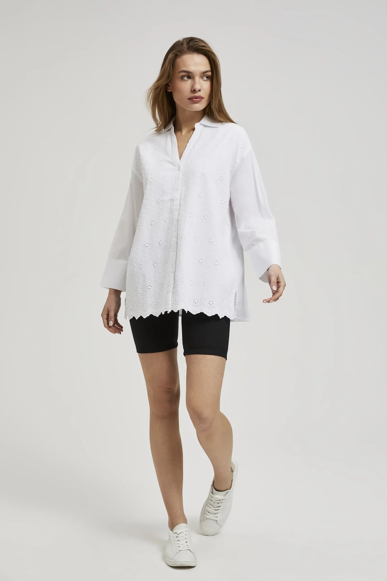 Women's romantic shirt MOODO - white