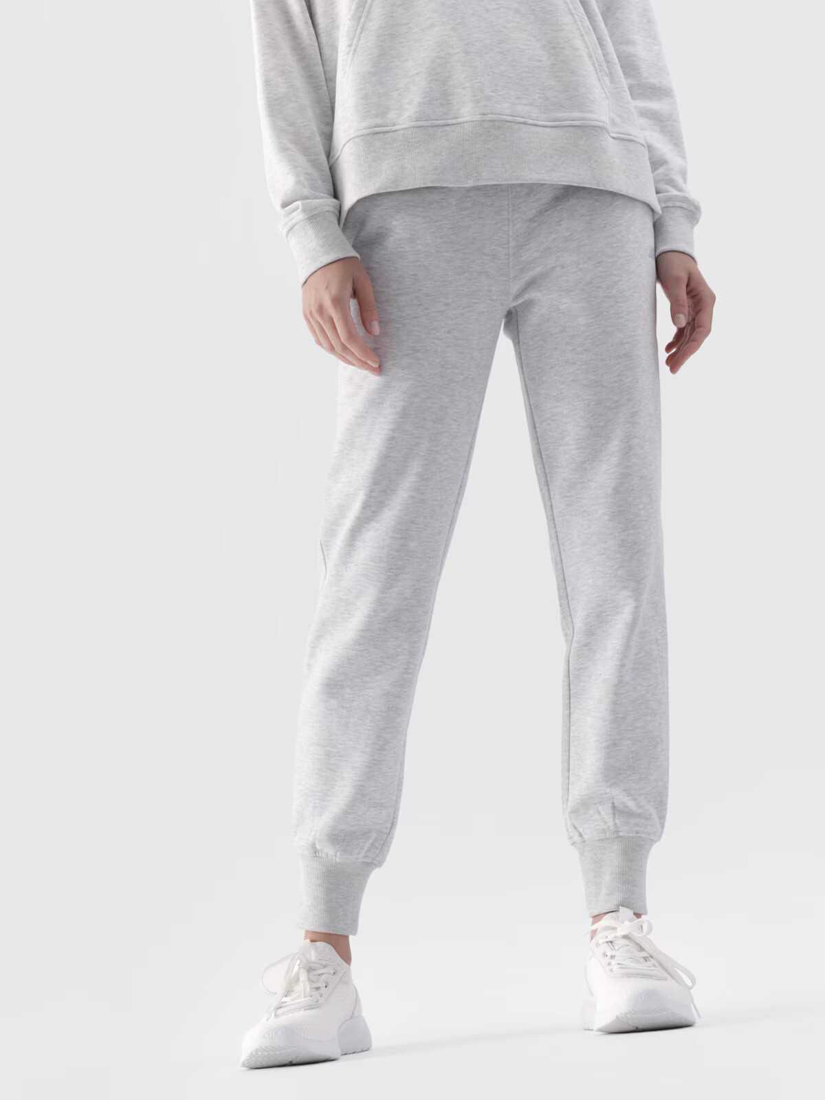 Women&#039;s sweatpants 4F