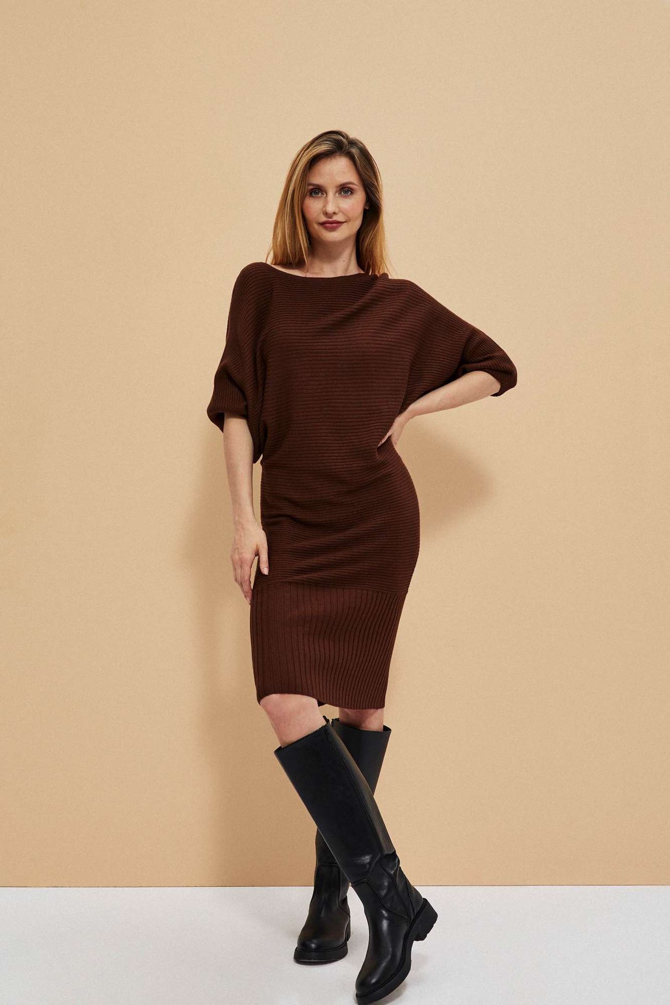 Warm Dress With 3/4 Sleeves