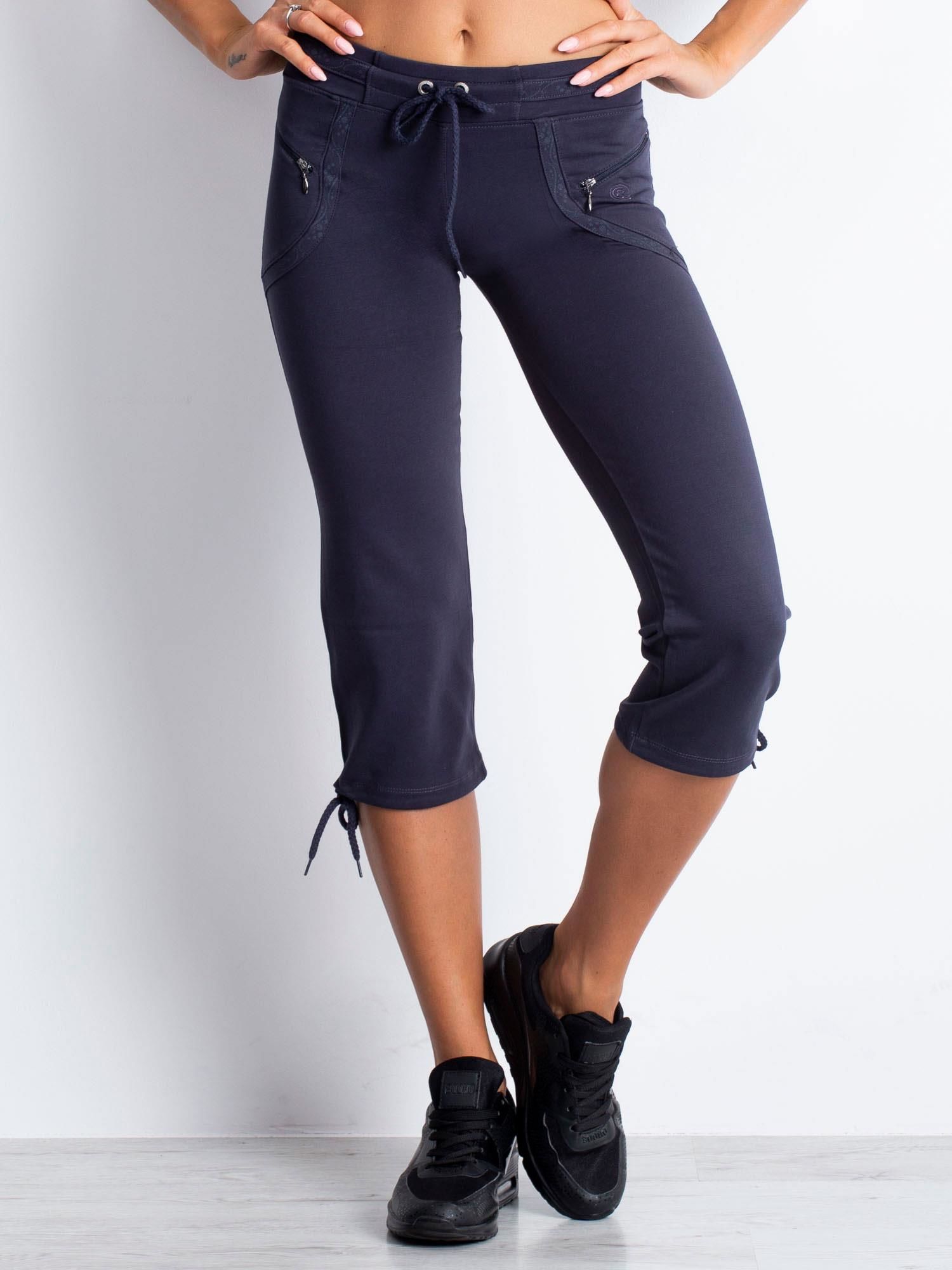 Graphite women´s capri sweatpants with zip pockets