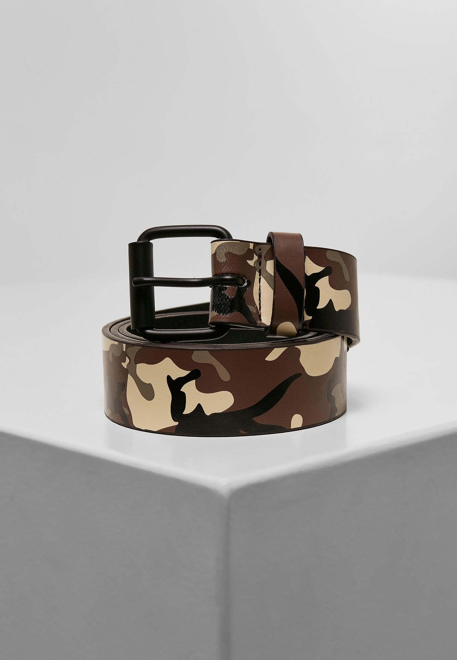 Synthetic browncamo leather camo strap