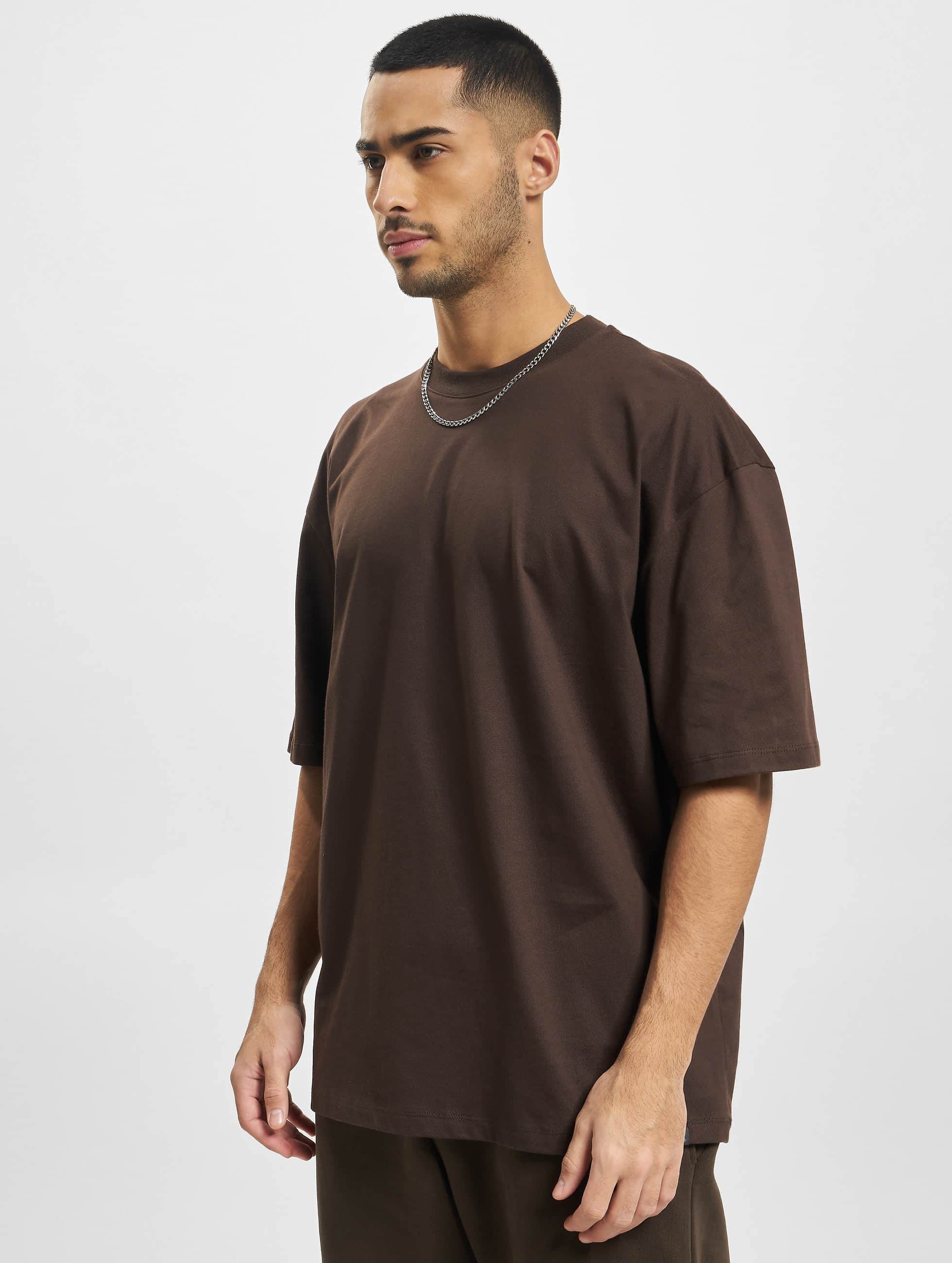 Basic Men brown