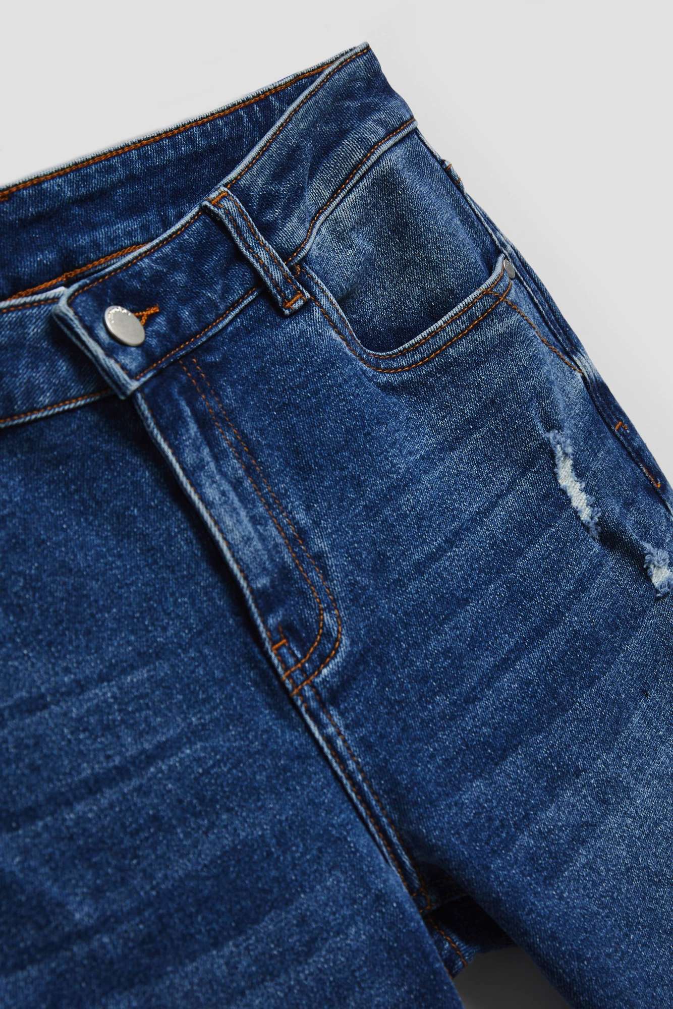 BOYFRIEND JEANS