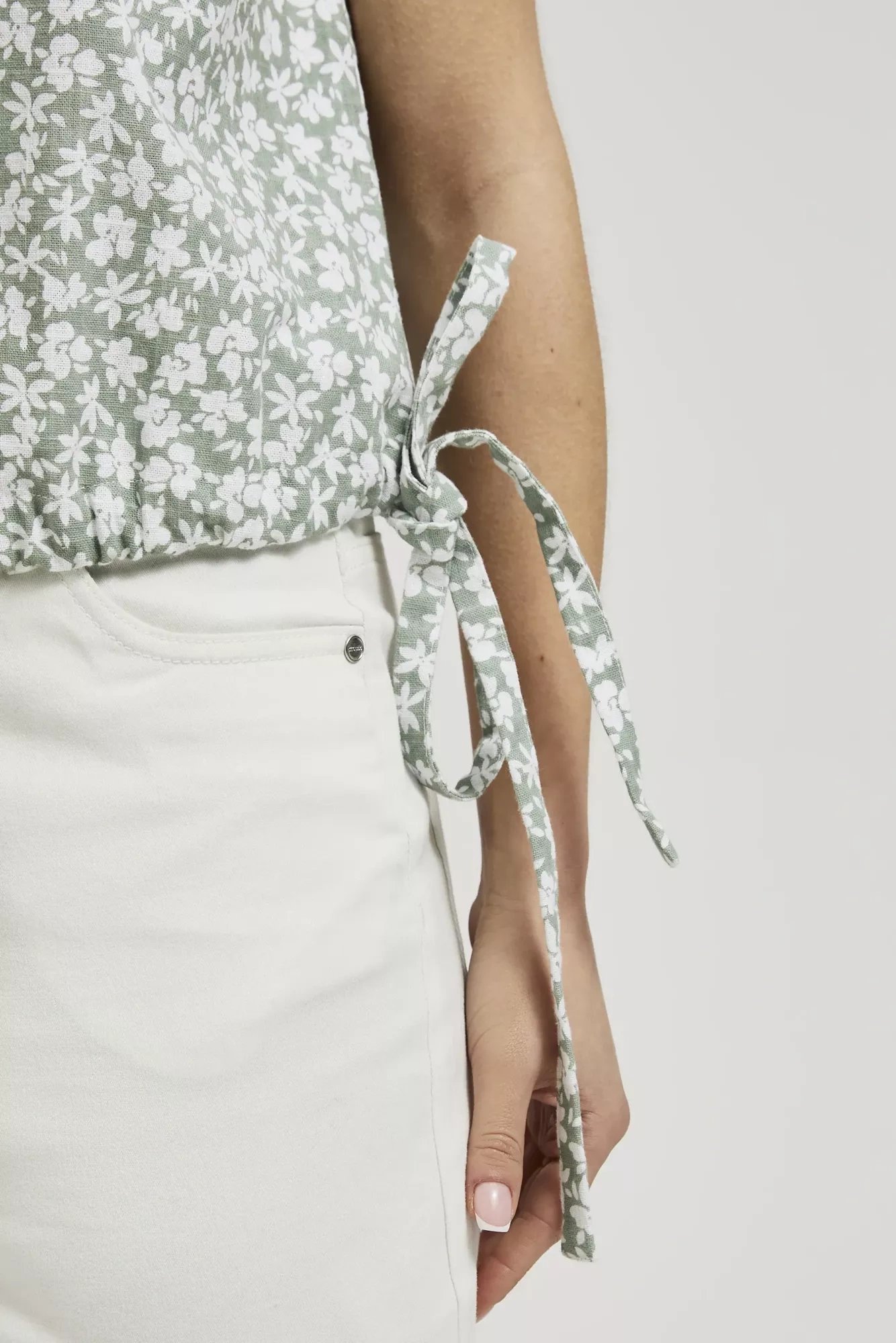 Women's patterned shirt MOODO - olive