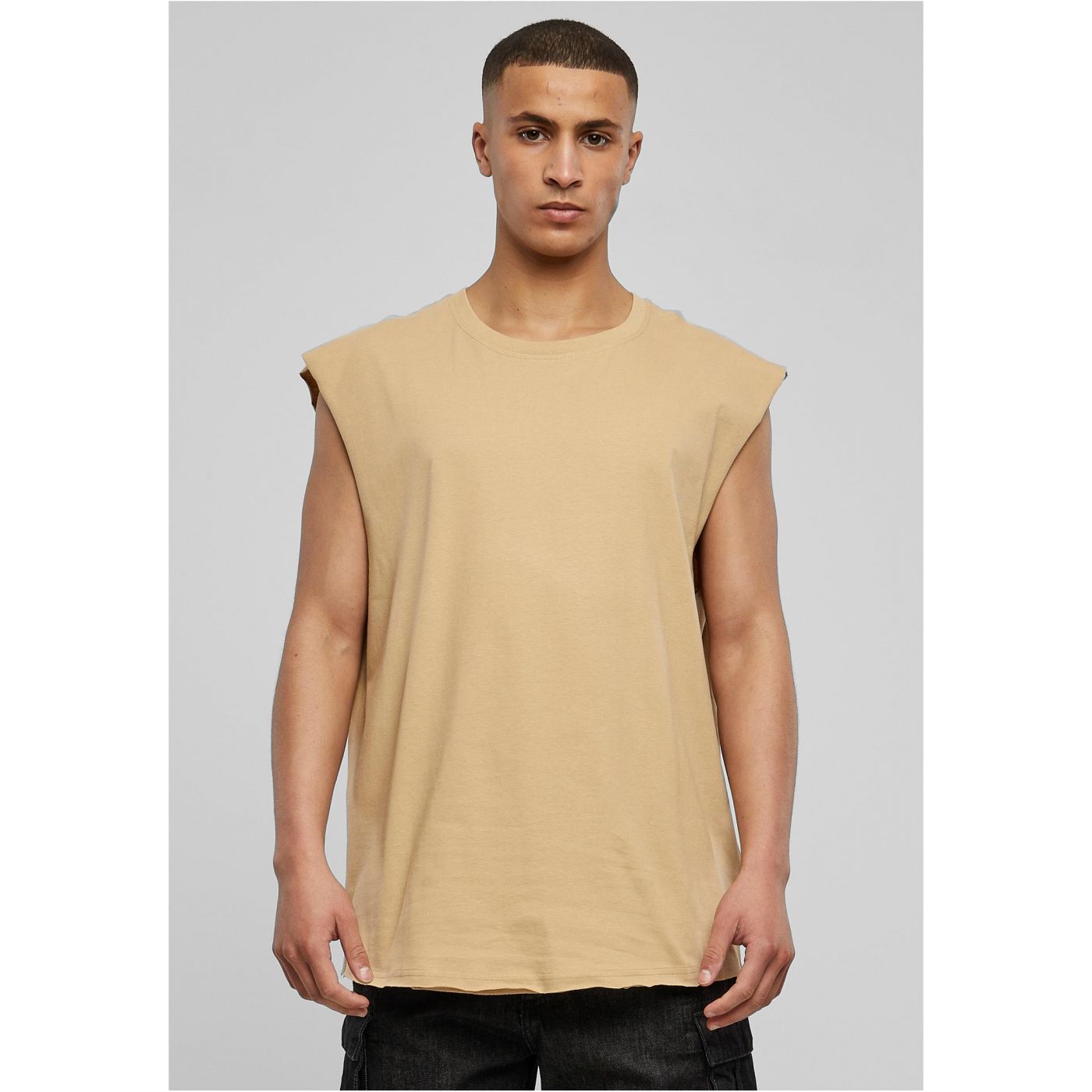 Open sleeveless T-shirt in beige