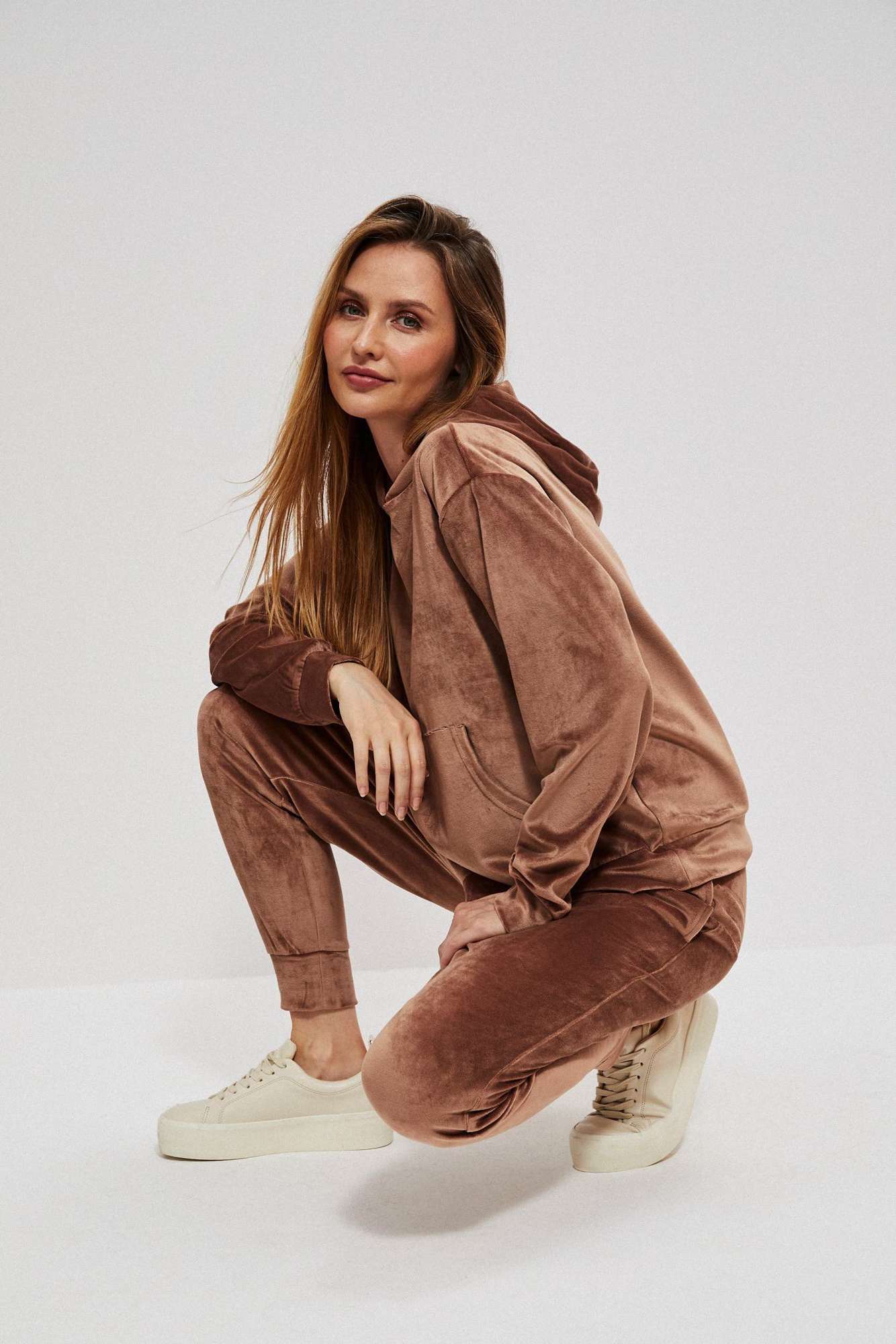 Velour hoodie - beige