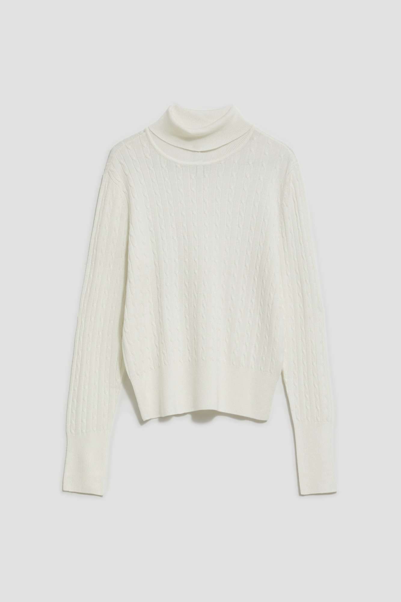 Marisse Thin Turtleneck Sweater, Pearl