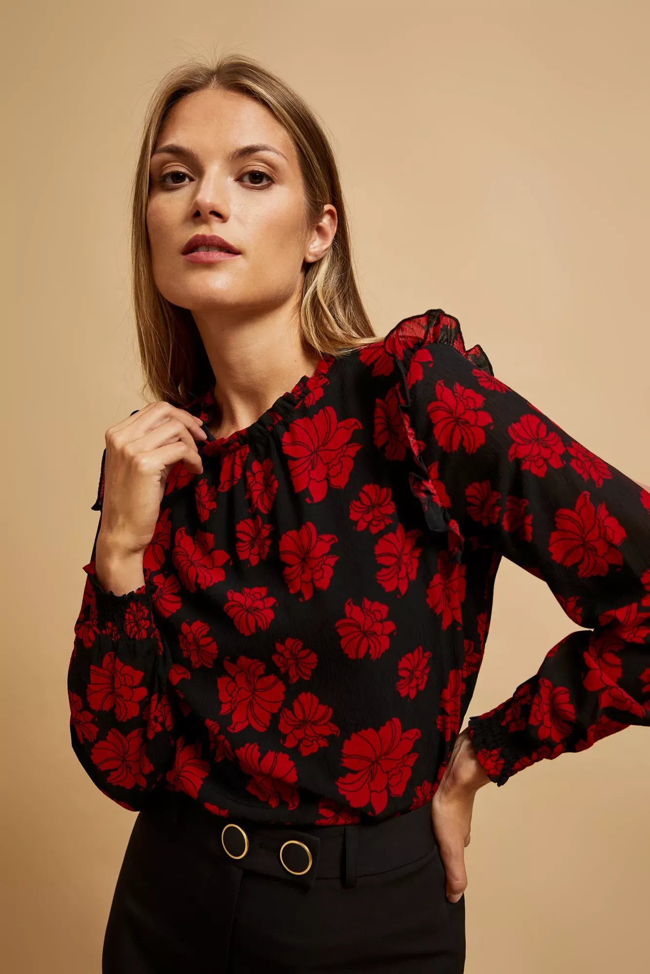 Shirt with floral pattern
