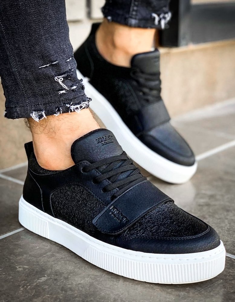 Black Men's Sneakers