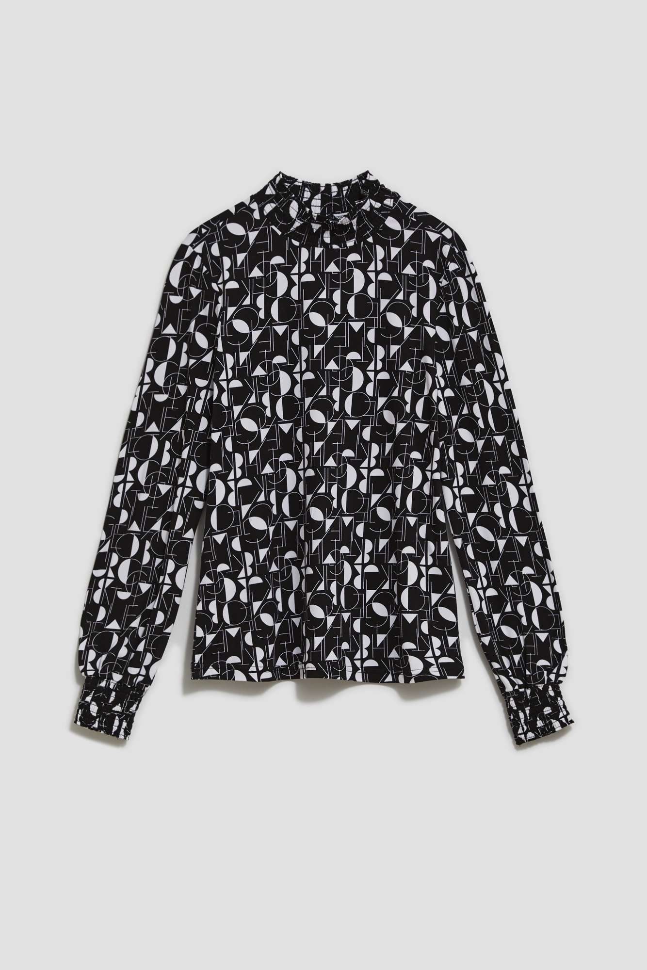 Patterned blouse