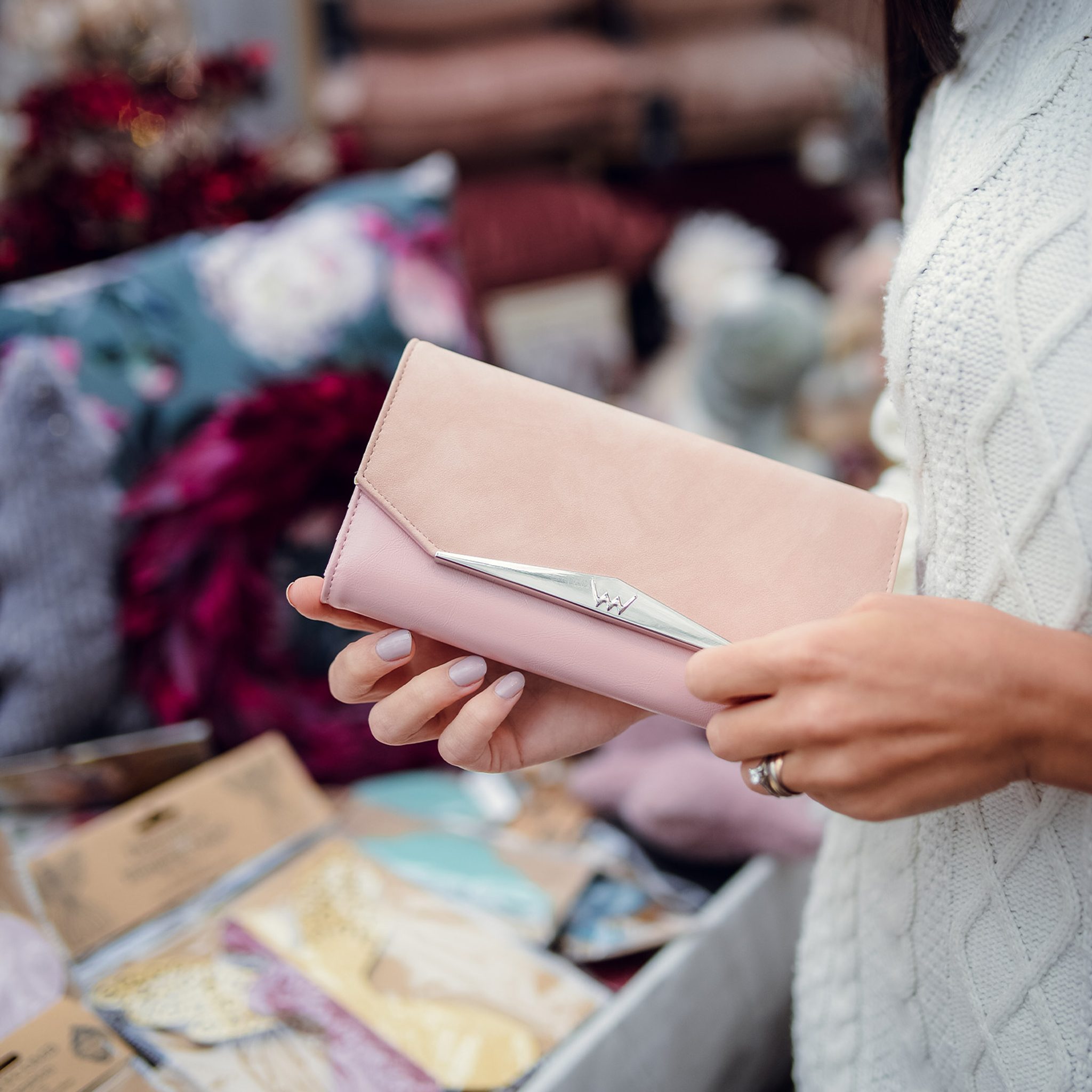 Portofele pentru femei Vuch - roz