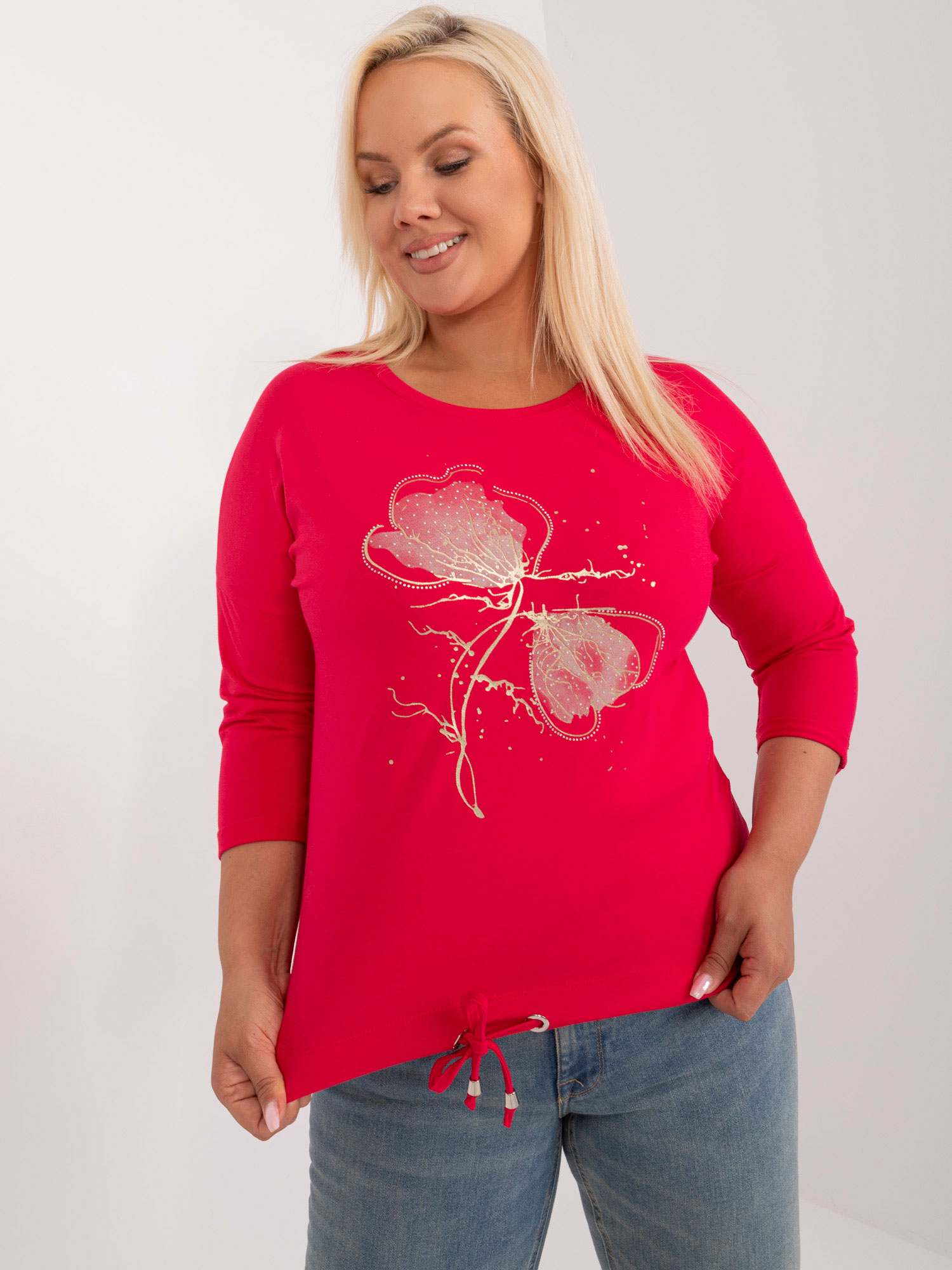 Red plus-size blouse with appliqué