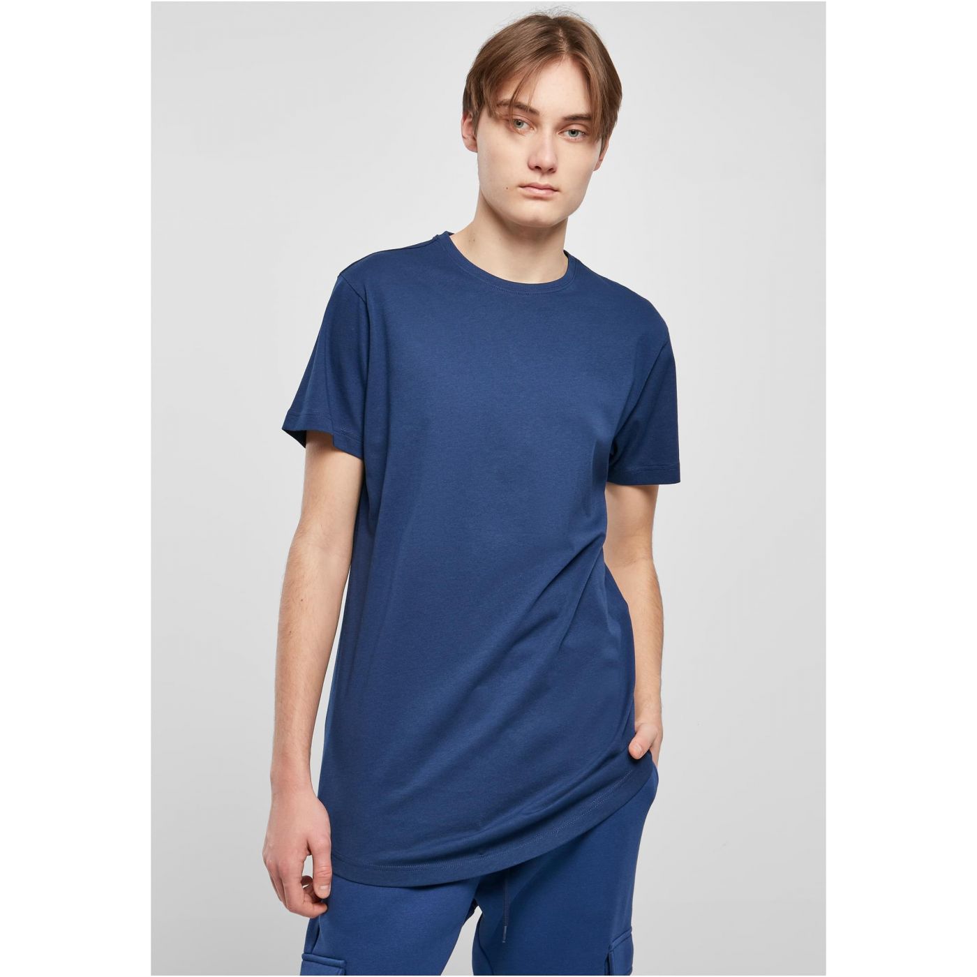 Long T-shirt in the shape of spaceblue