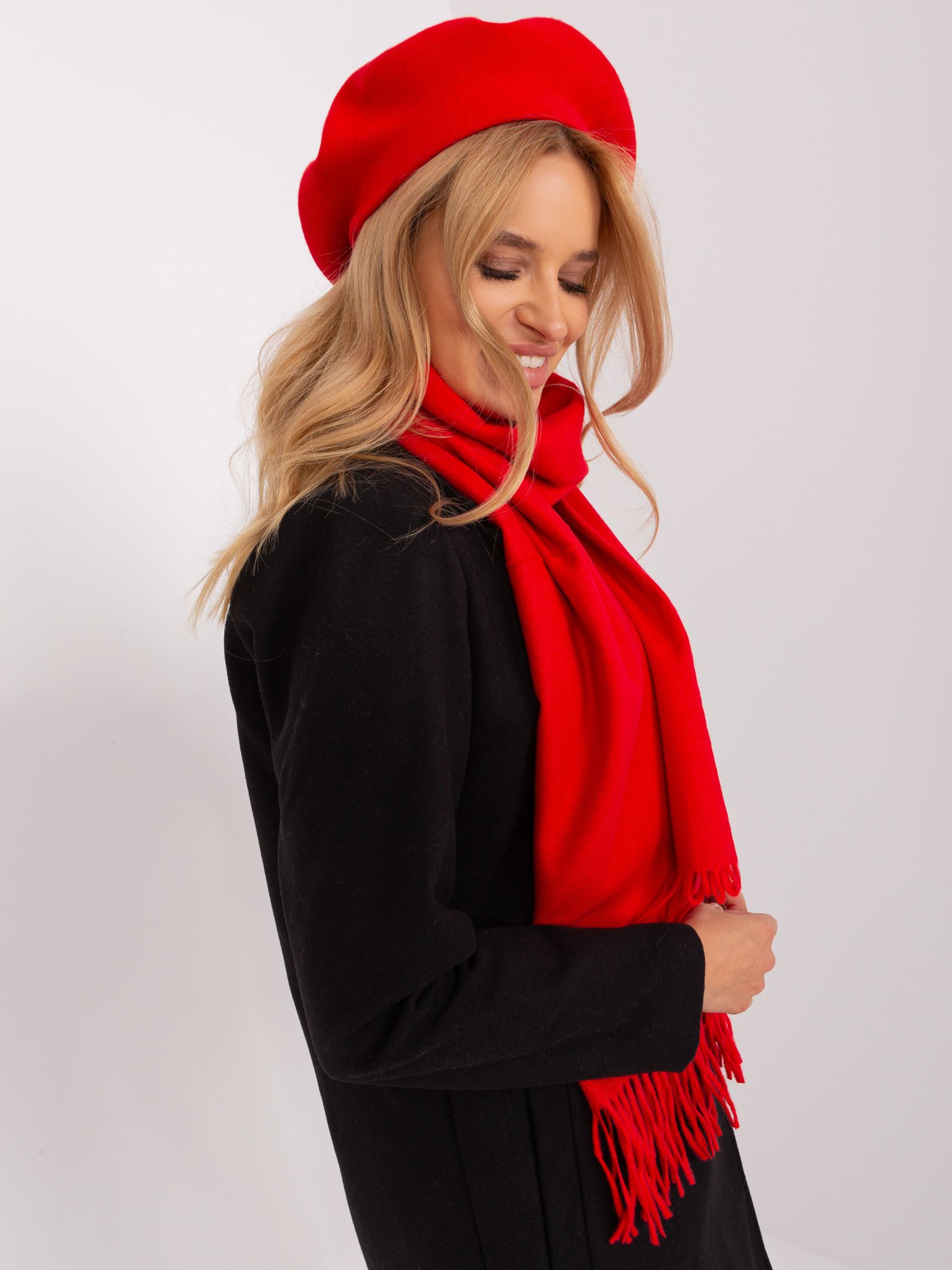 Red Knitted Women's Beret