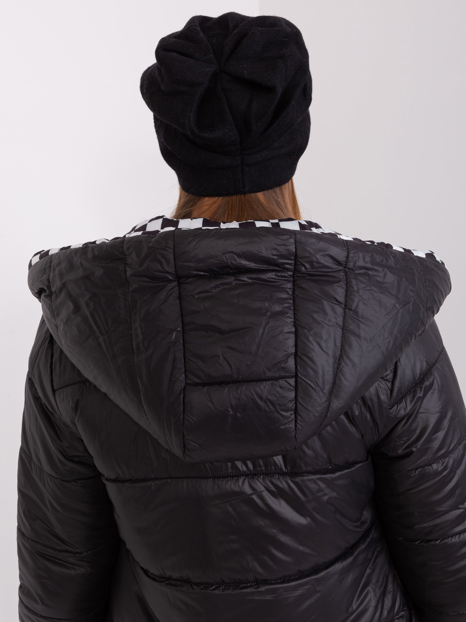 Cap-AT-CZ-23250.01P-black