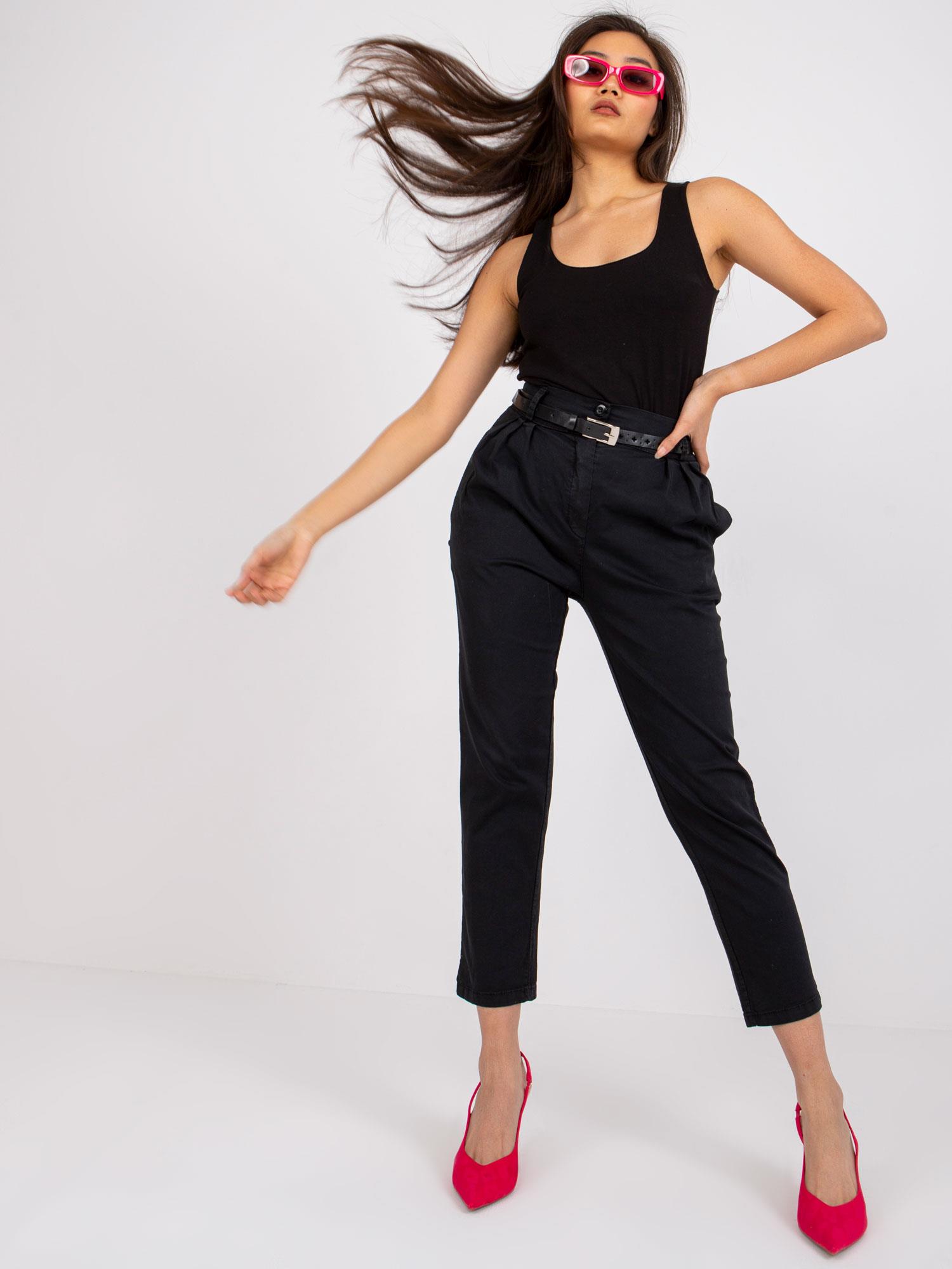 Chiloți negri cu țesătură Regine