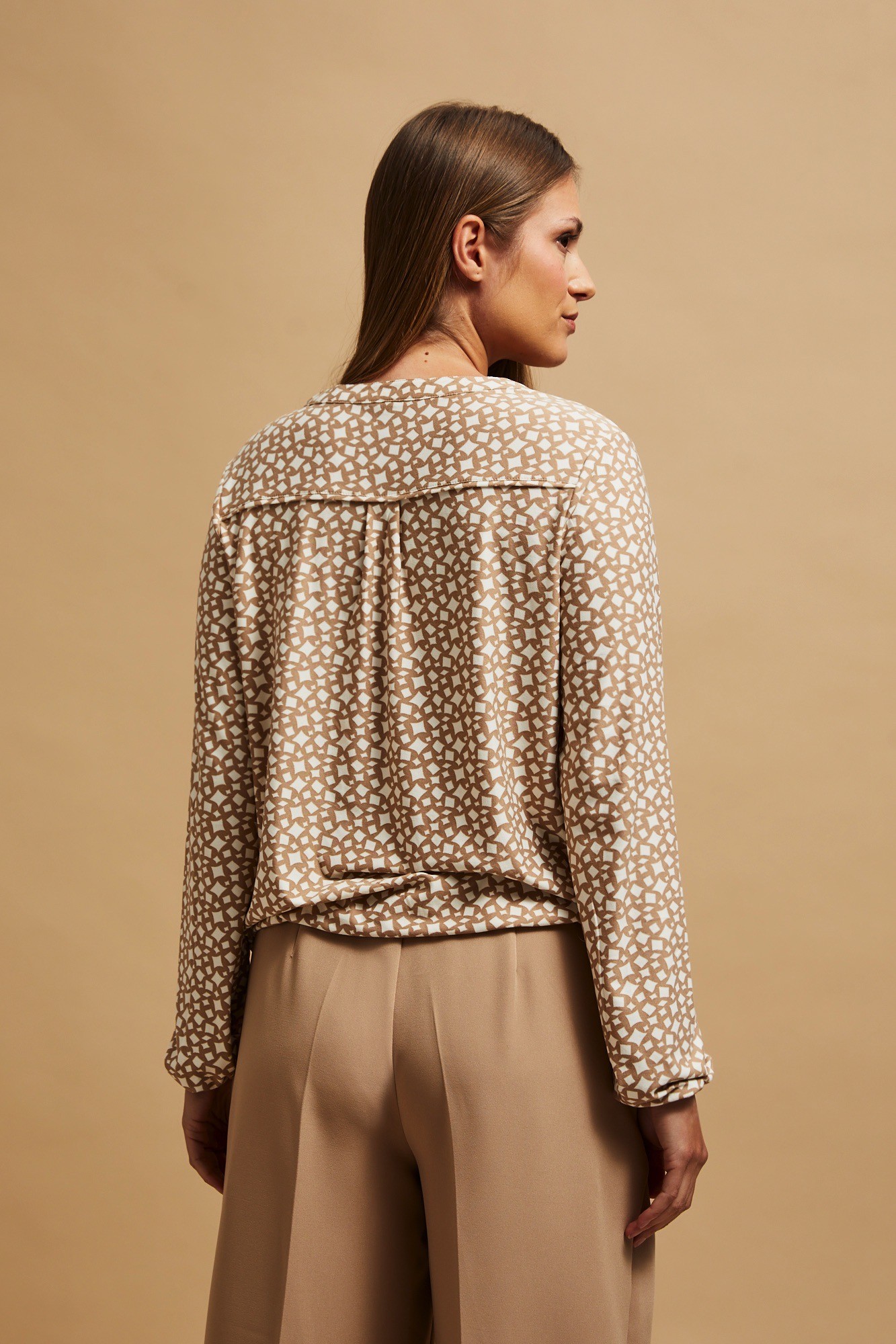 Patterned blouse with V-neck