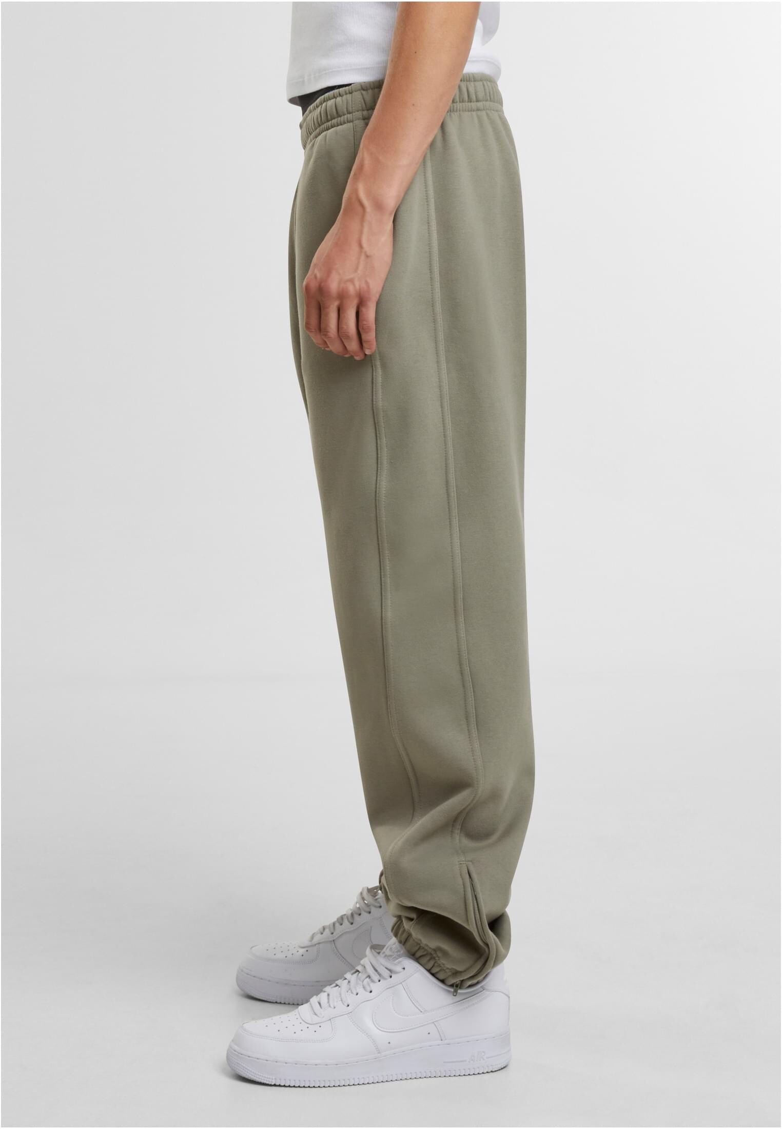 Men&#039;s basic sweatpants green