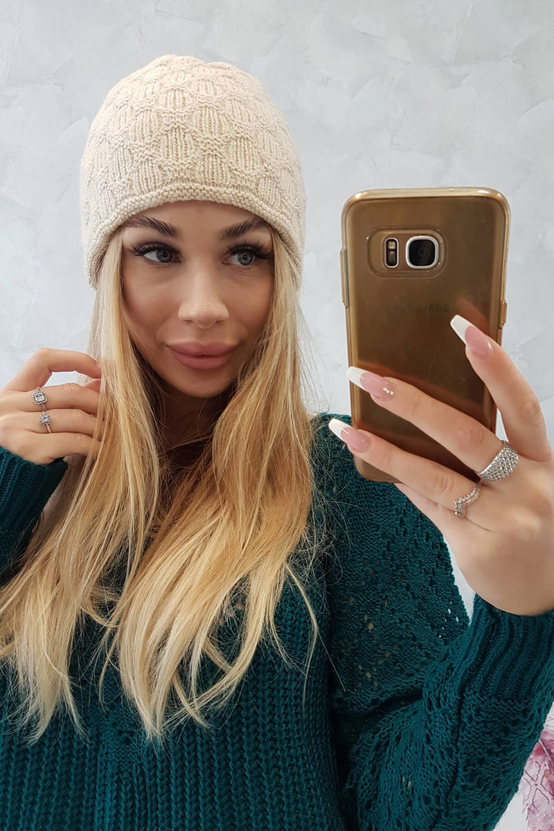Cap Agata K222 light beige