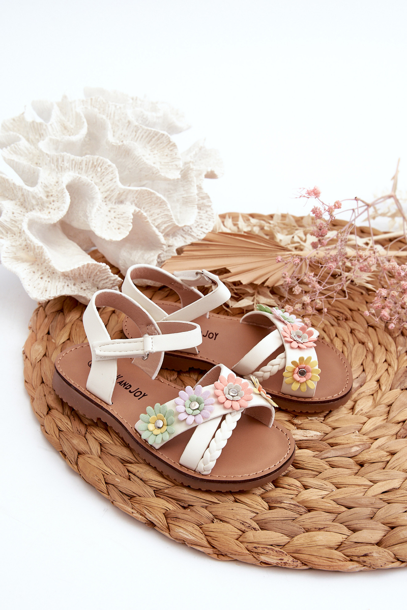 Children's sandals with velcro closure and flowers, white Nestalee