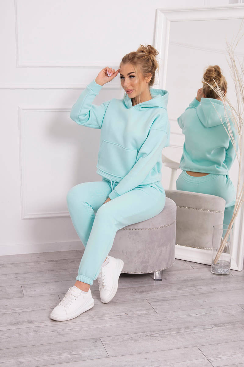 Insulated set with sweatshirt with tie at the bottom of mint