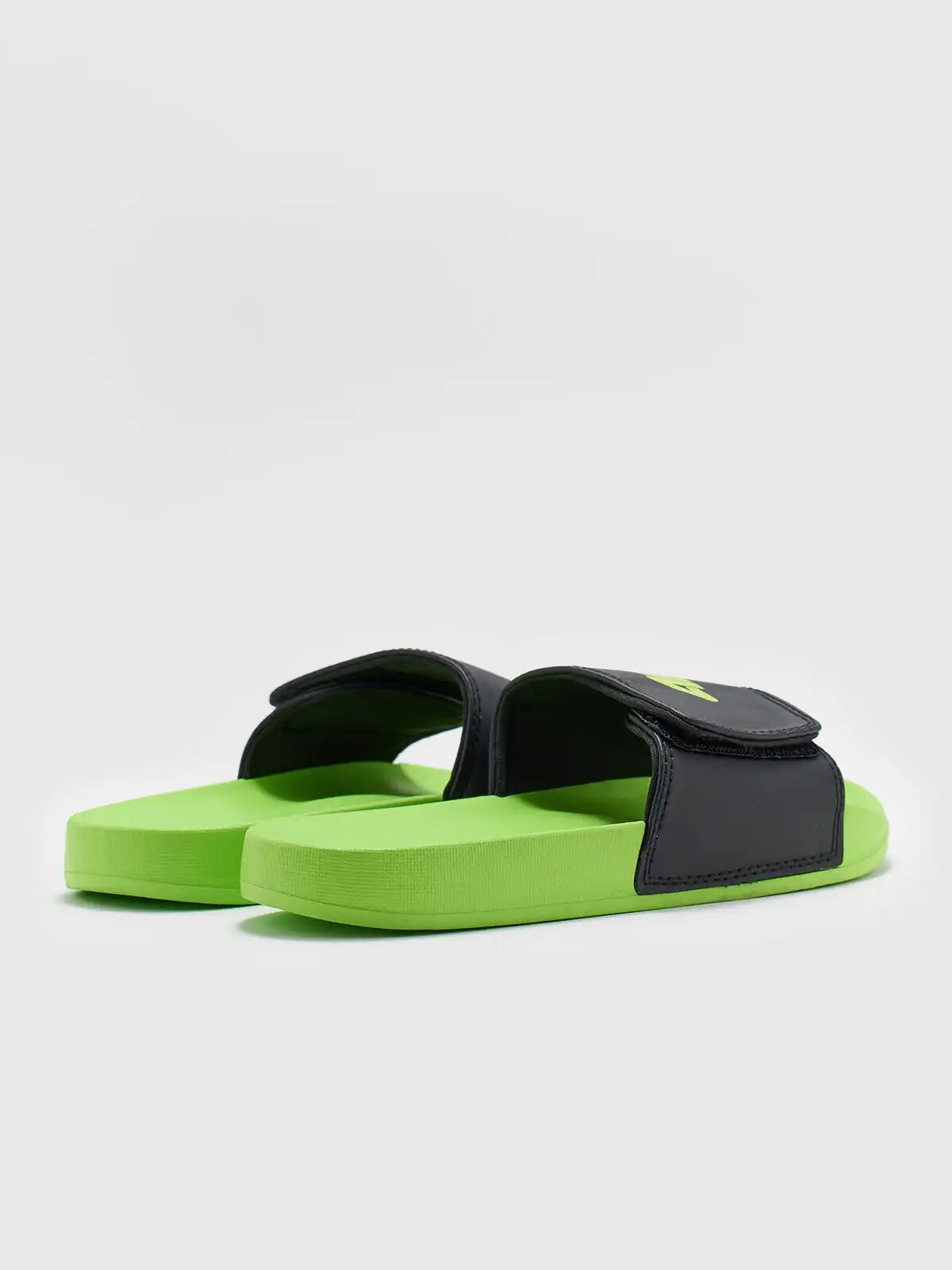 Boys' slippers 4F