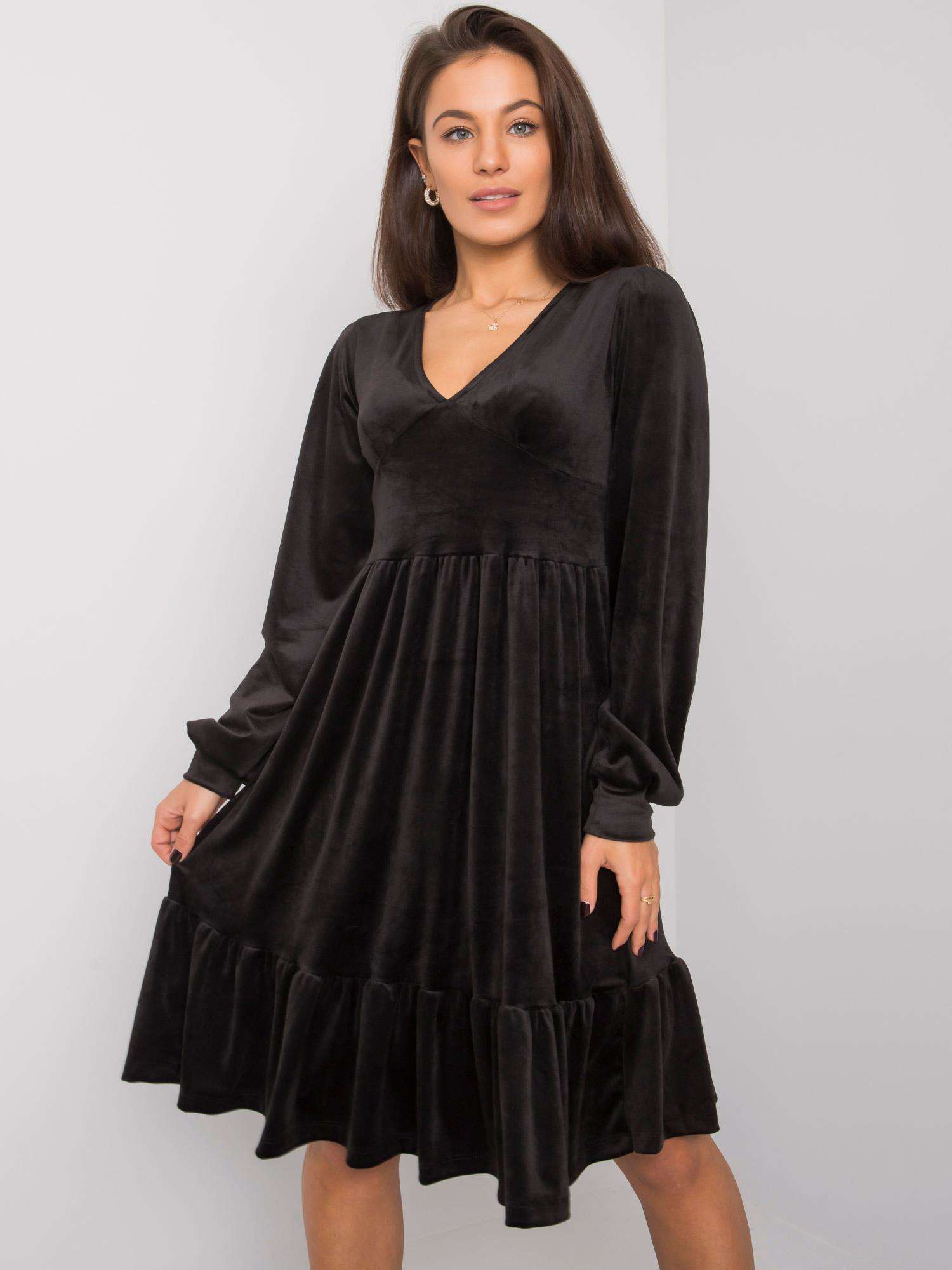 Levně Černé sametové šaty s volánem Modena