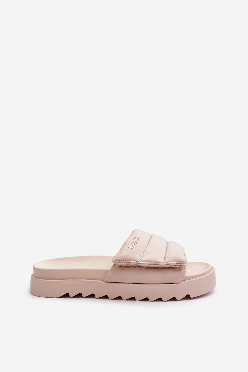 Slapi dama, BIG STAR SHOES
