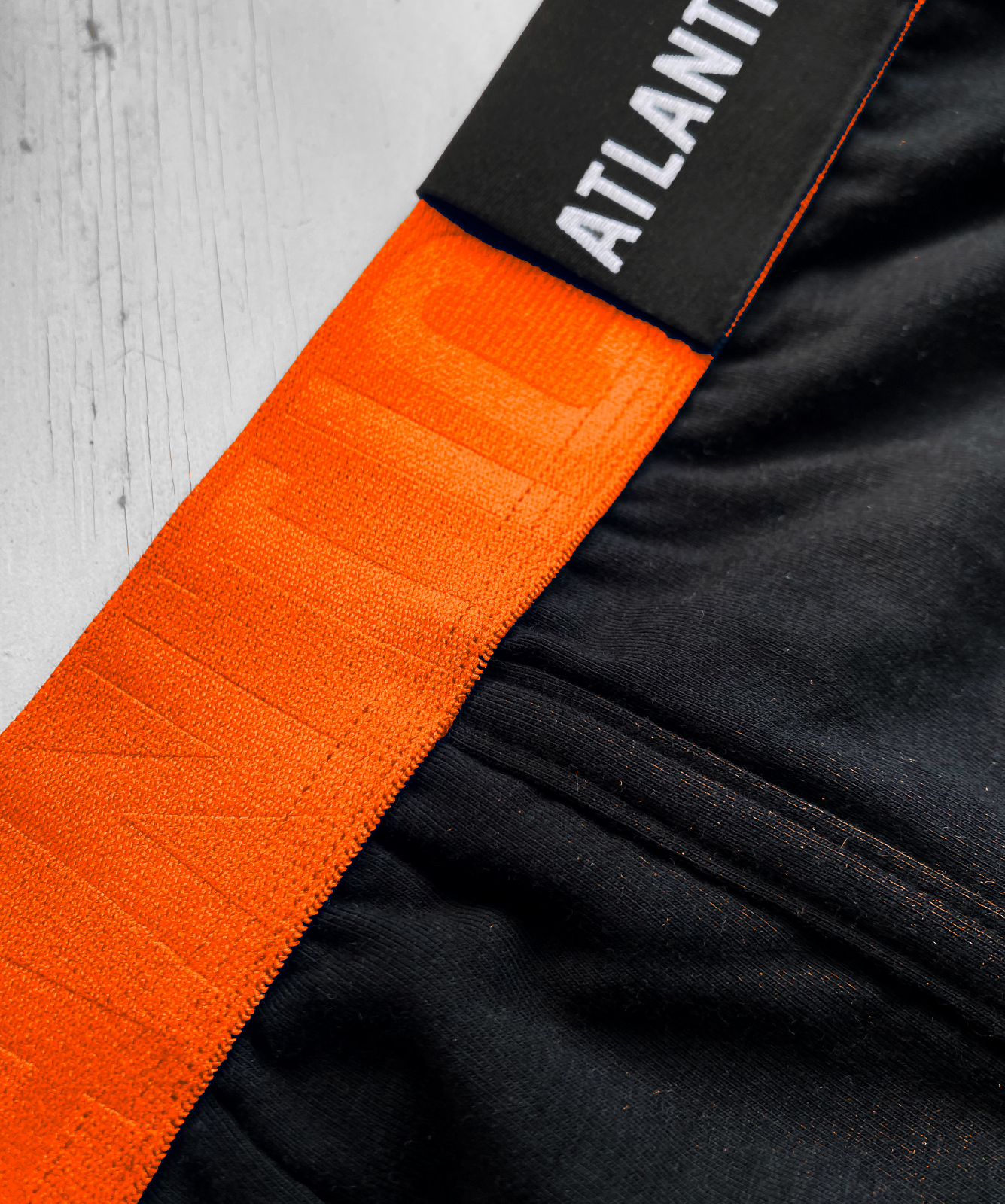 Man boxers ATLANTIC PREMIUM with mikromodal - black/orange