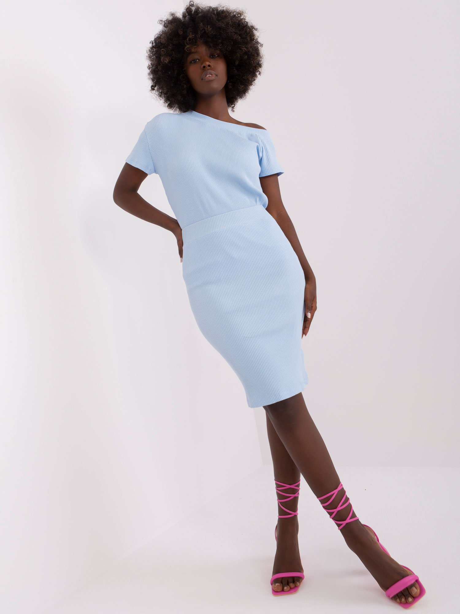 Light blue base skirt with high waist