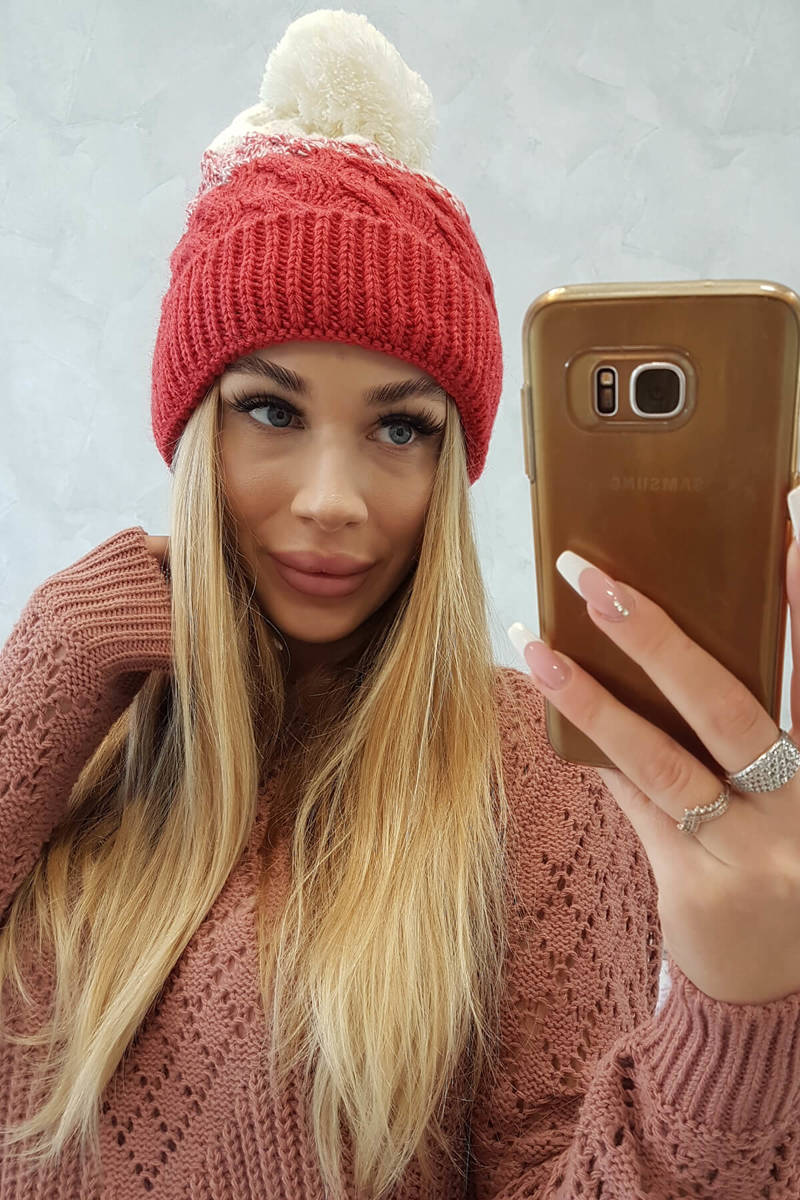 Beanie with fleece Ilona K218 raspberry+ecru