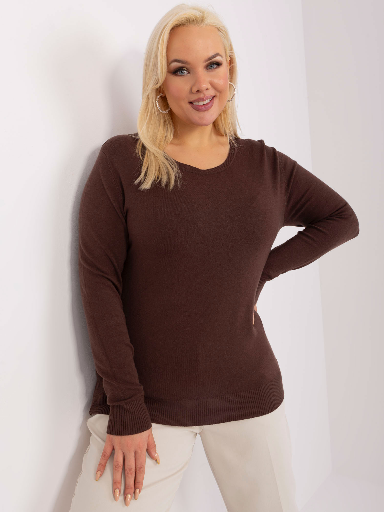 Plus Size Brown Women's Sweater With Cuffs