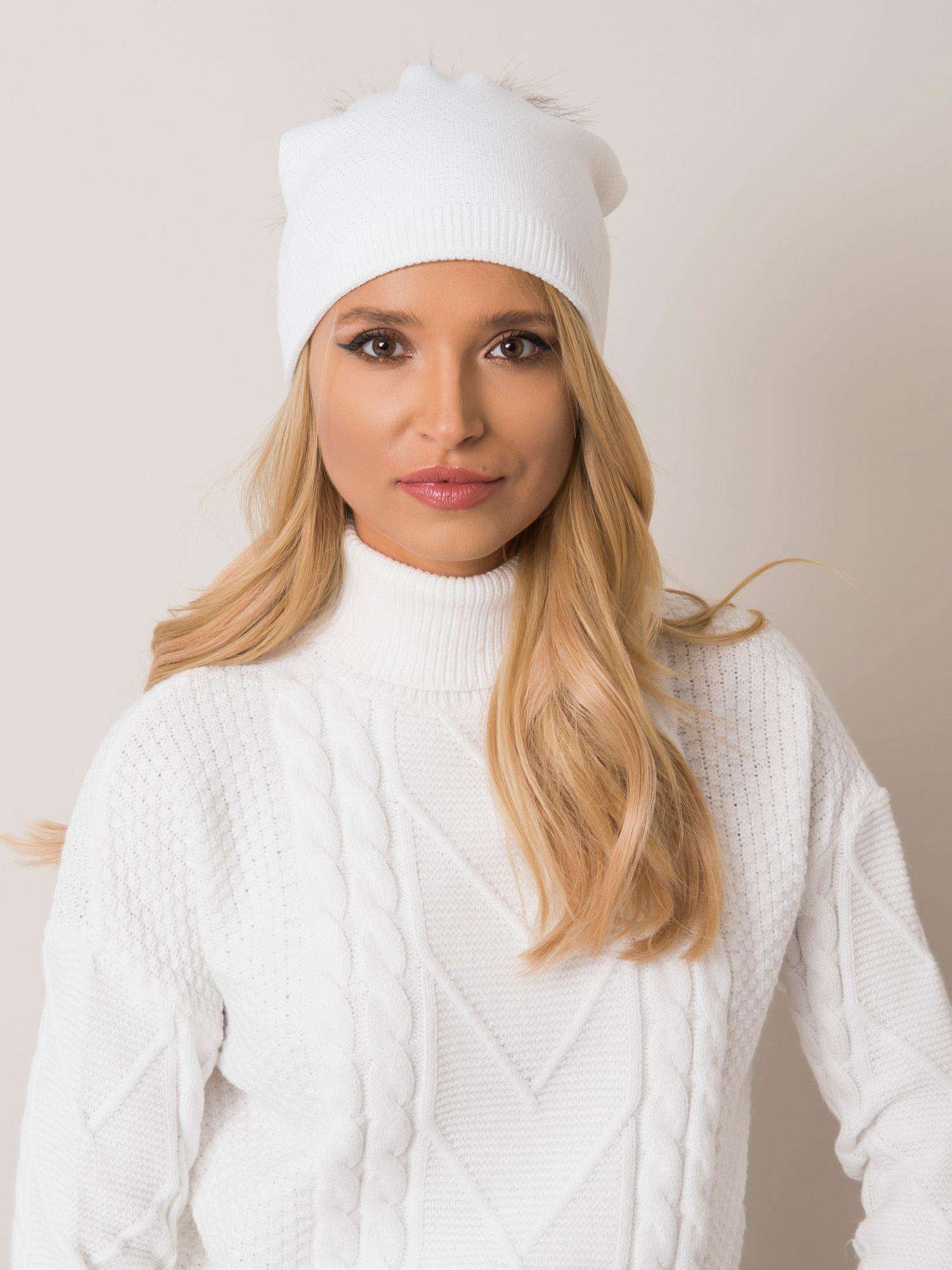 RUE PARIS White Winter Beanie