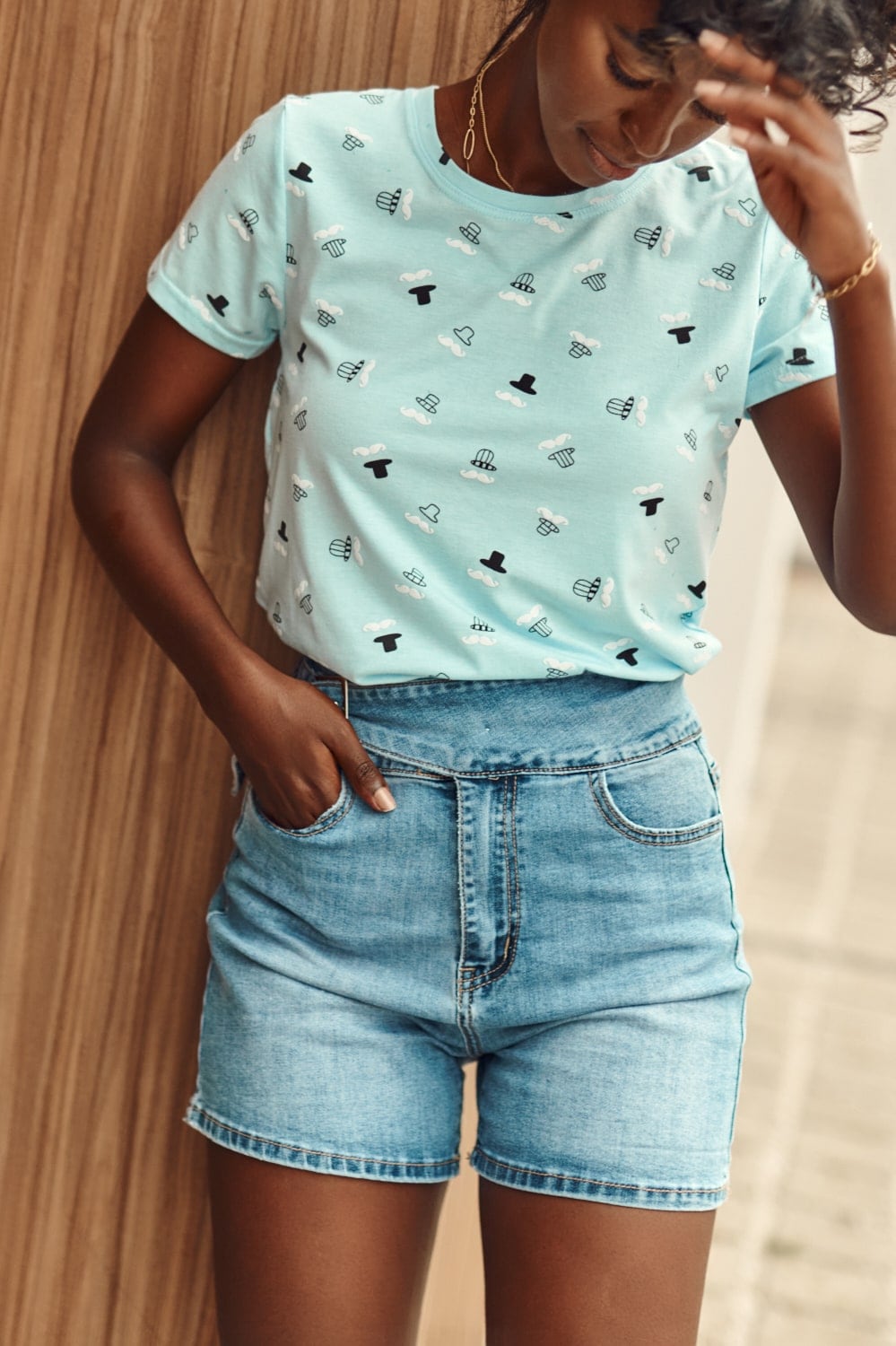 Denim shorts with high waist