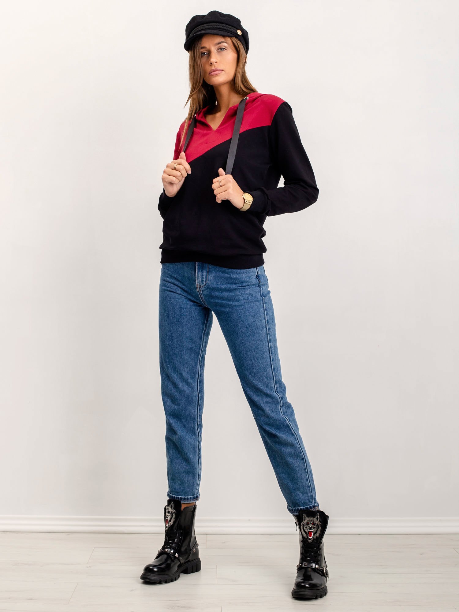 Two-color burgundy and black sweatshirt