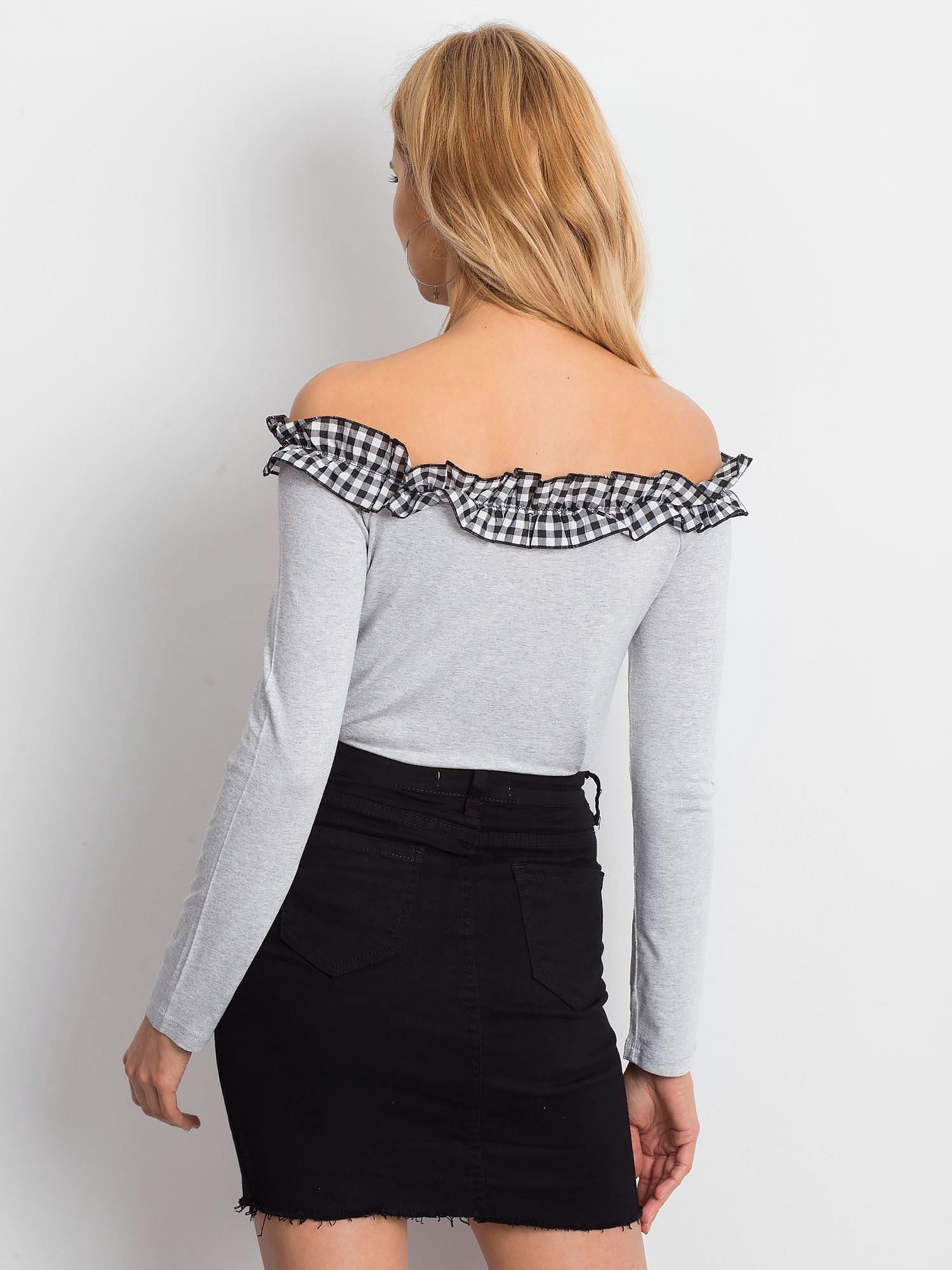 Grey Spanish Blouse With Checkered Ruffle