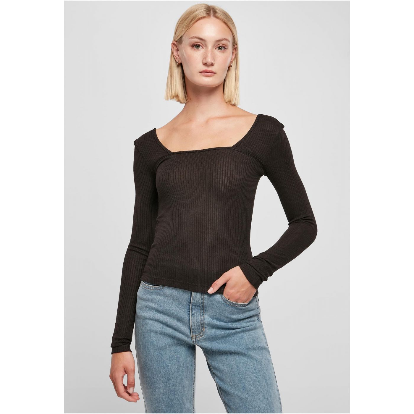 Women's Square Neckline With Long Sleeves In Black