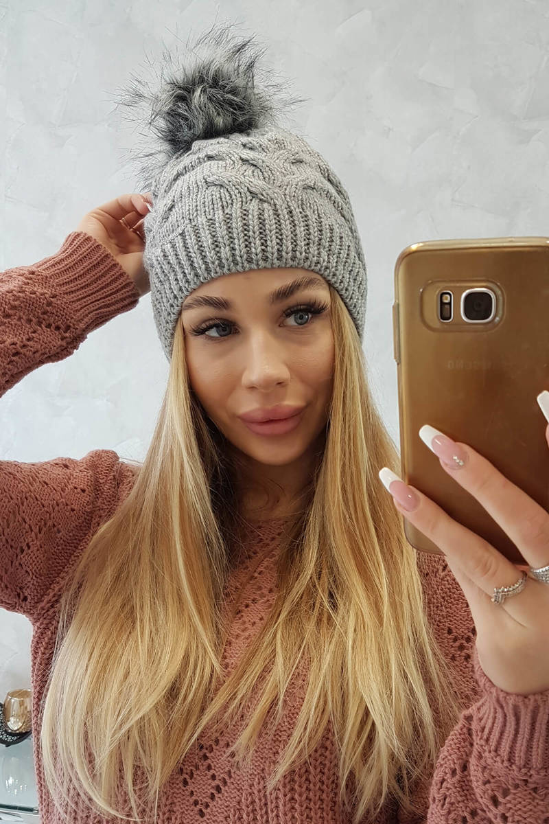 Beanie with fleece Ela K242 light gray