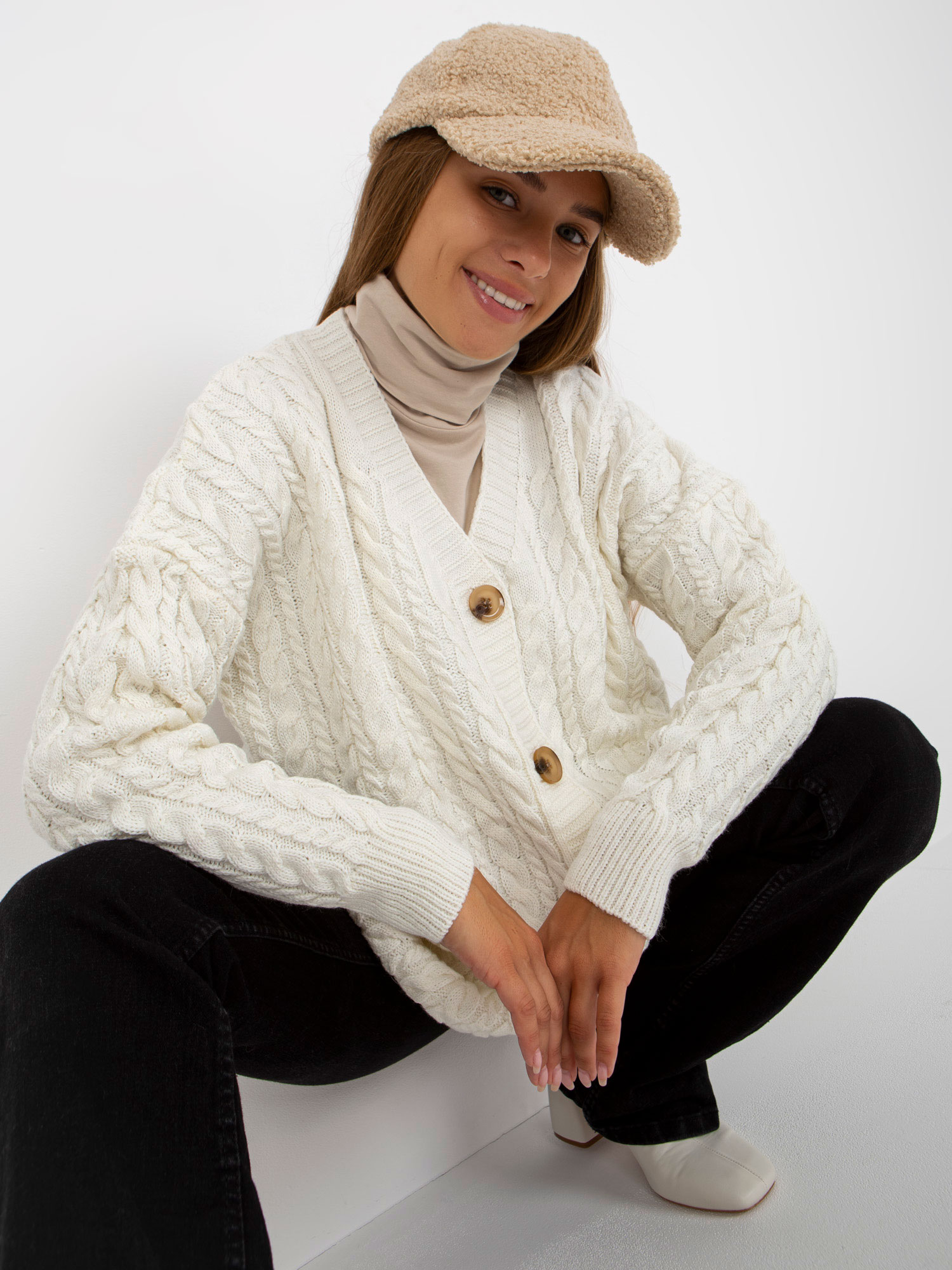 Ecru Ladies Cardigan With Buttons RUE PARIS