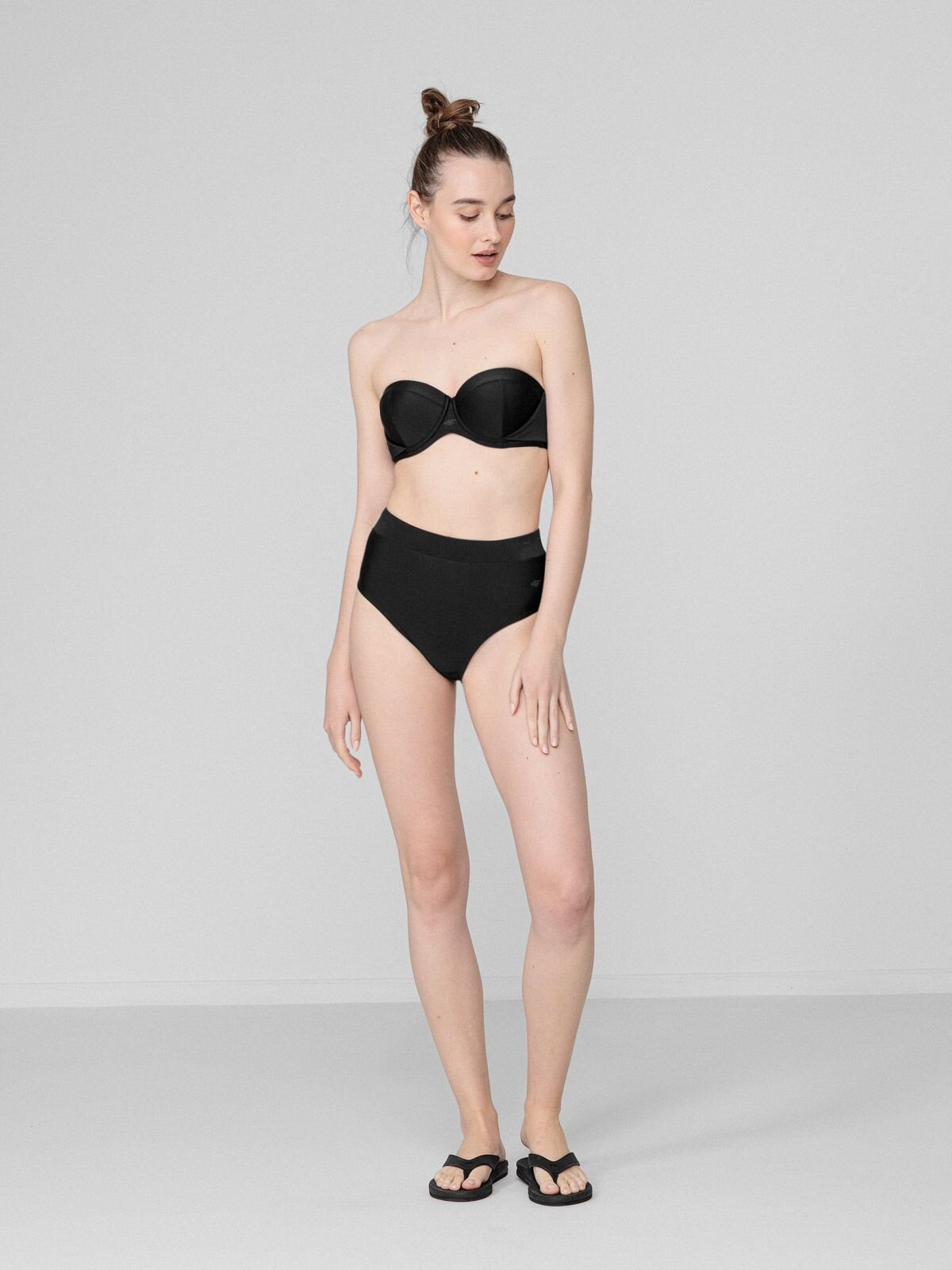 Women&#039;s swimsuit top 4F