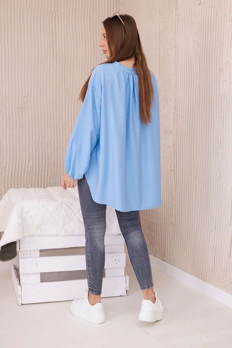 Viscose blouse with a longer back blue